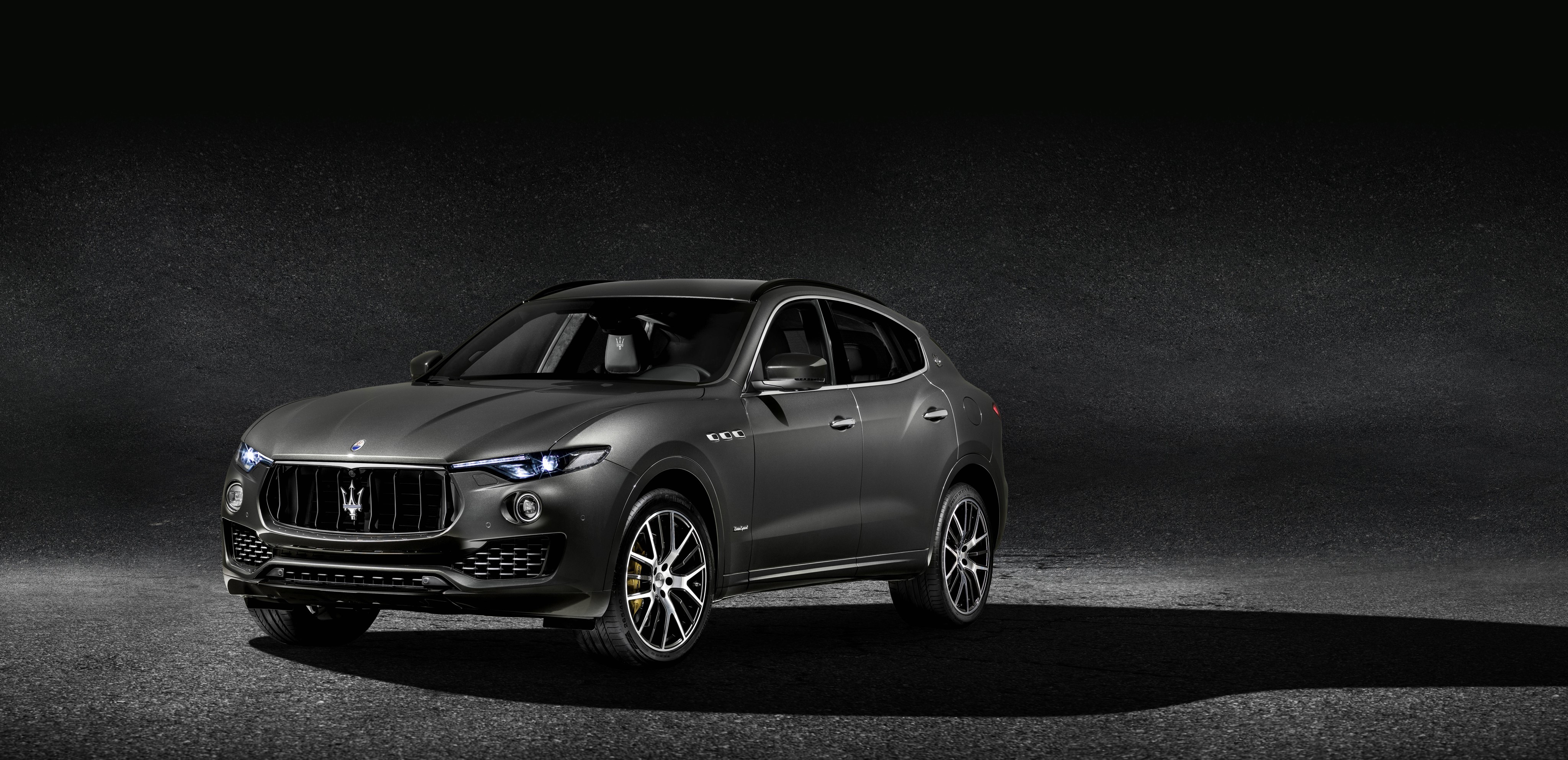 Maserati Levante S Q4 GranSport SUV HD Wallpaper