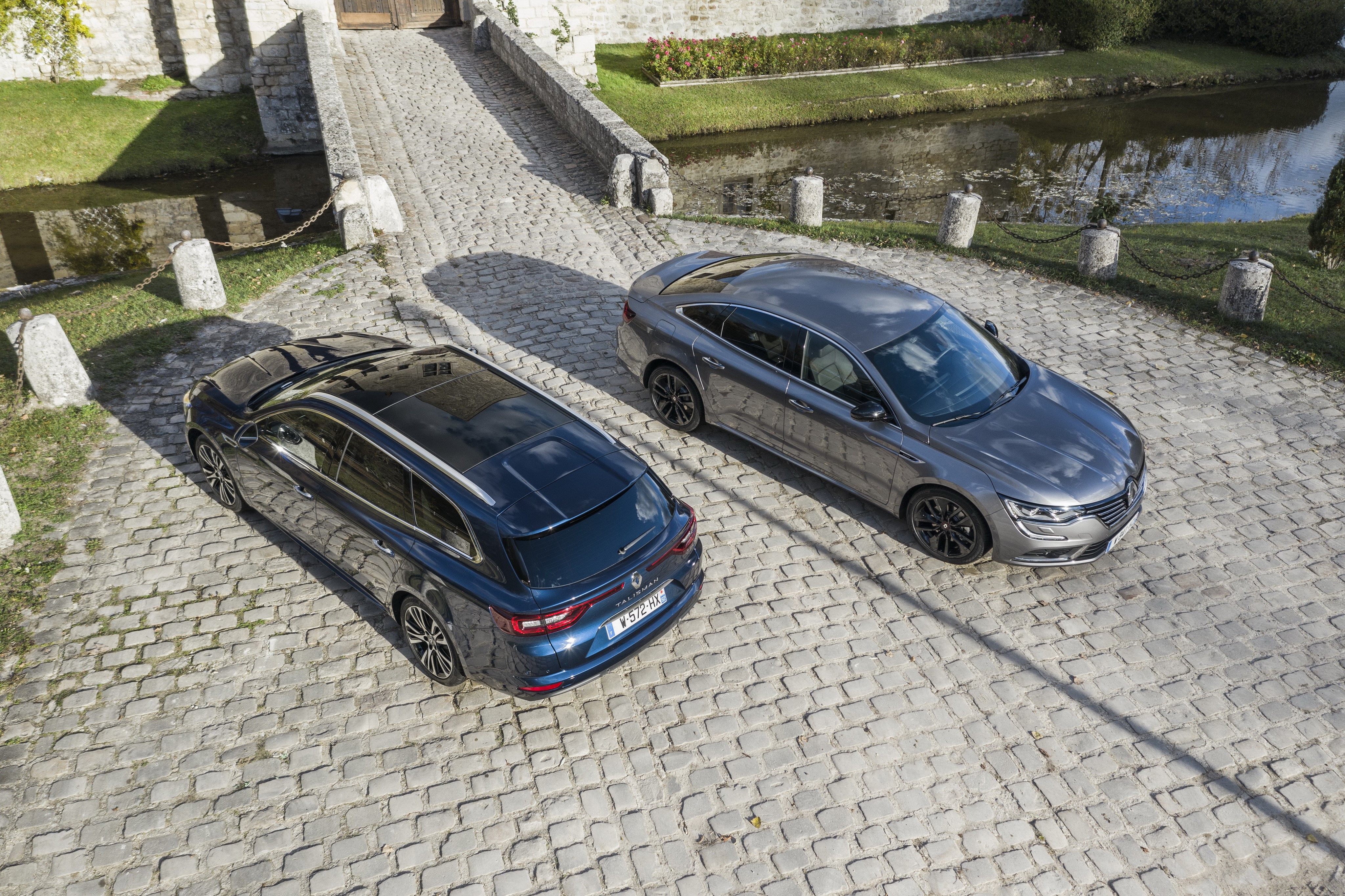Two Renault Talisman cars from above HD Wallpaper