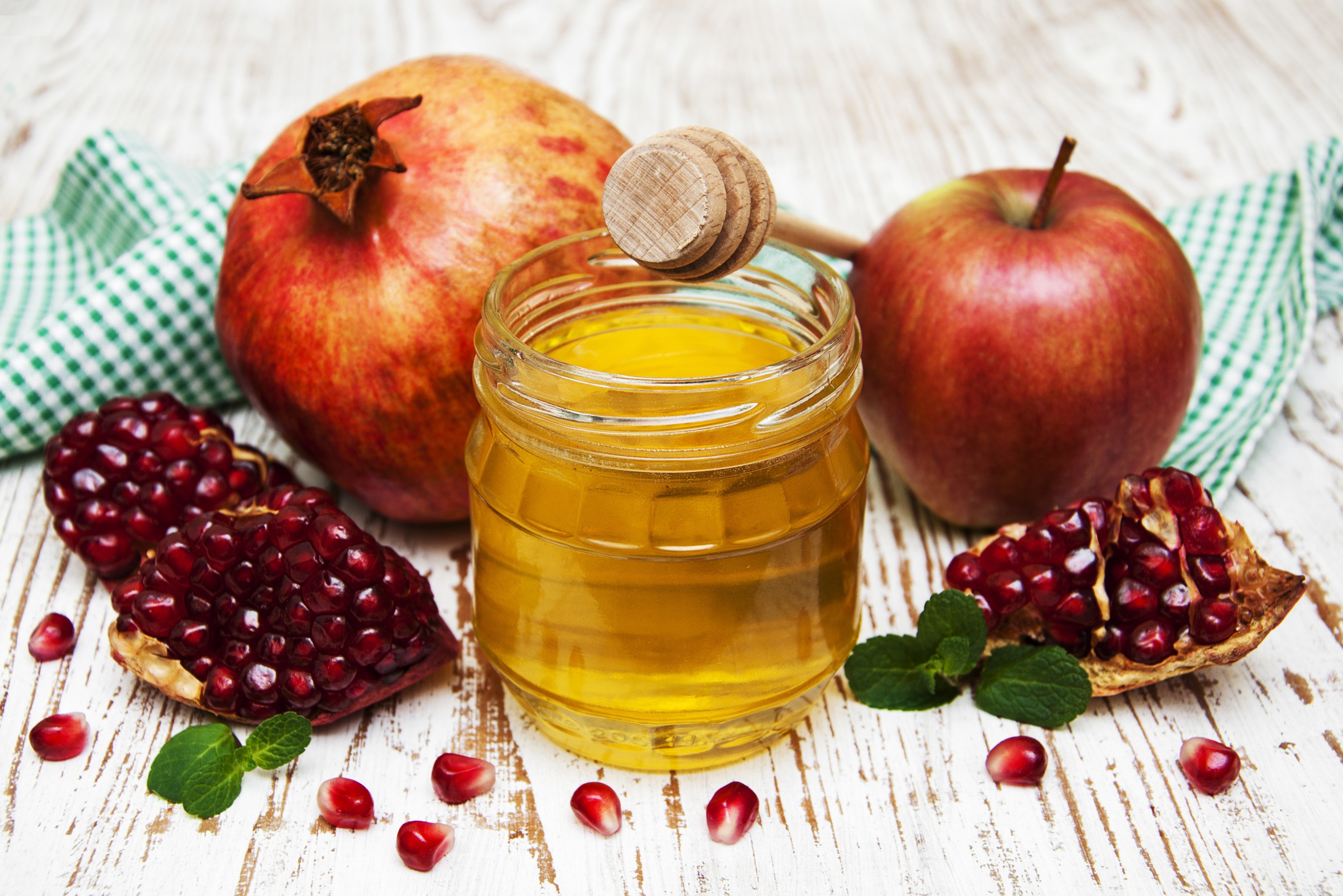 Honey, Apples, and Pomegranates on Wood HD Wallpaper
