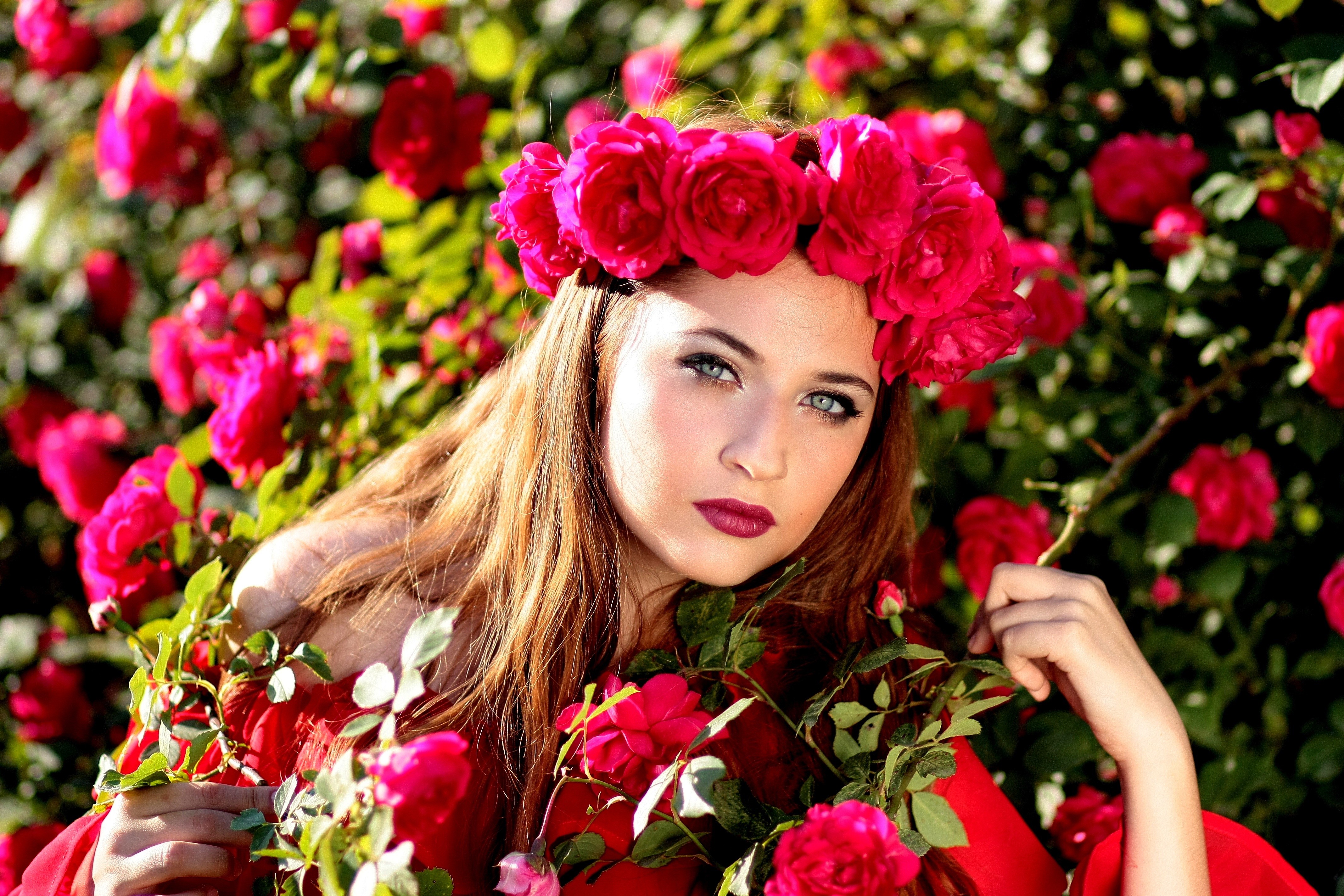 Woman with Rose Wreath in Roses HD Wallpaper