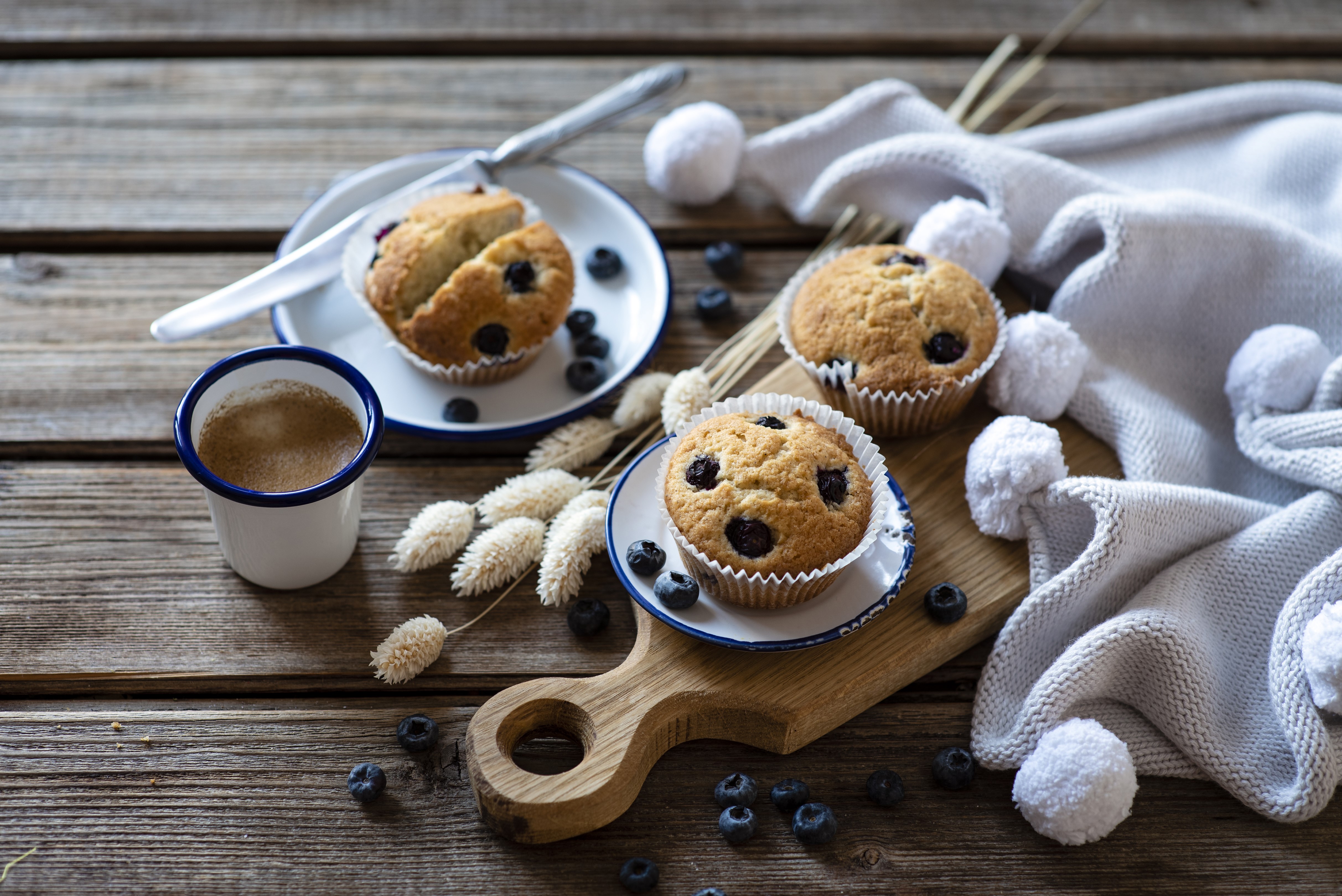 Blueberry muffins and coffee on wood planks HD Wallpaper
