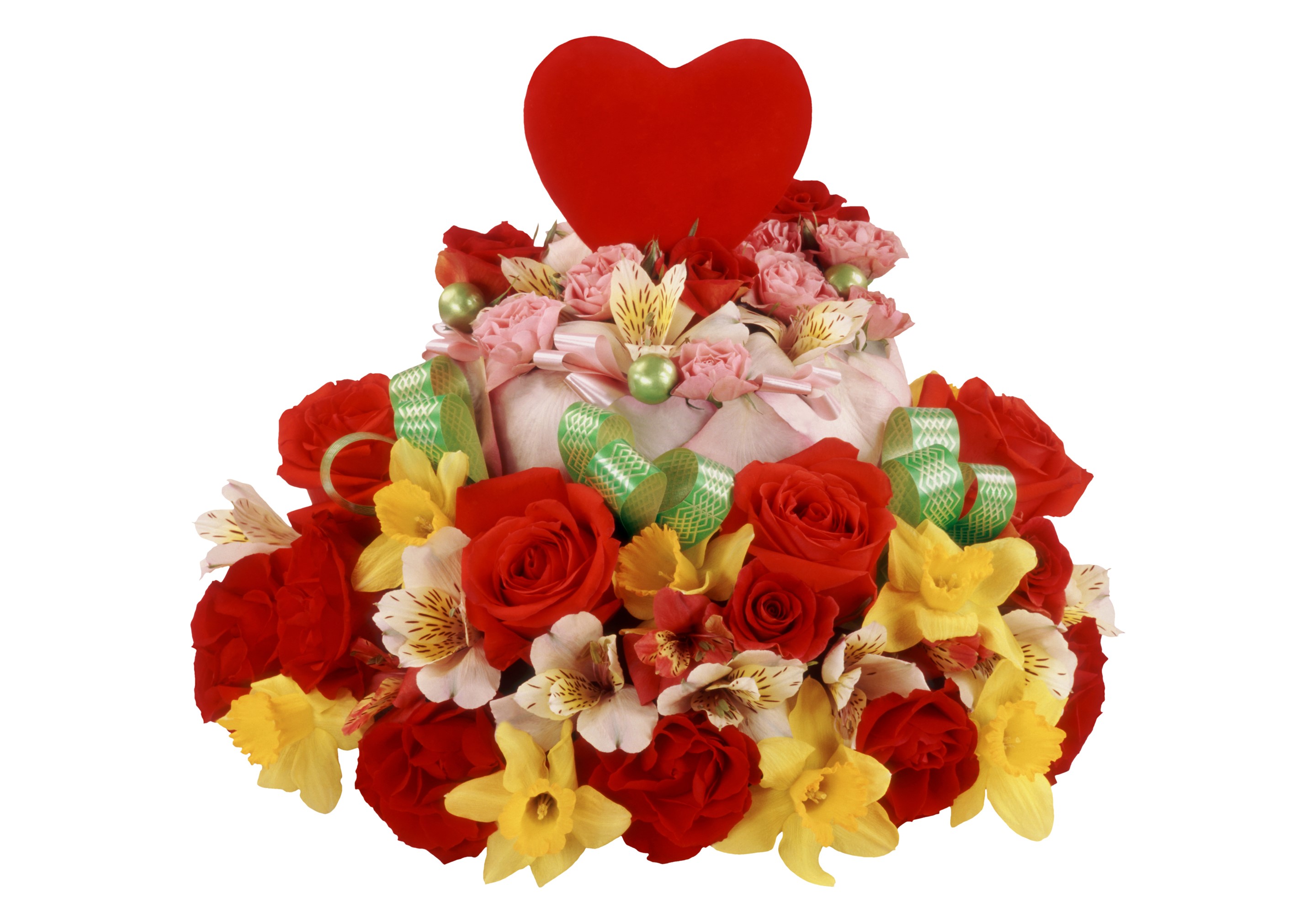 Flower arrangement with red heart and roses HD Wallpaper