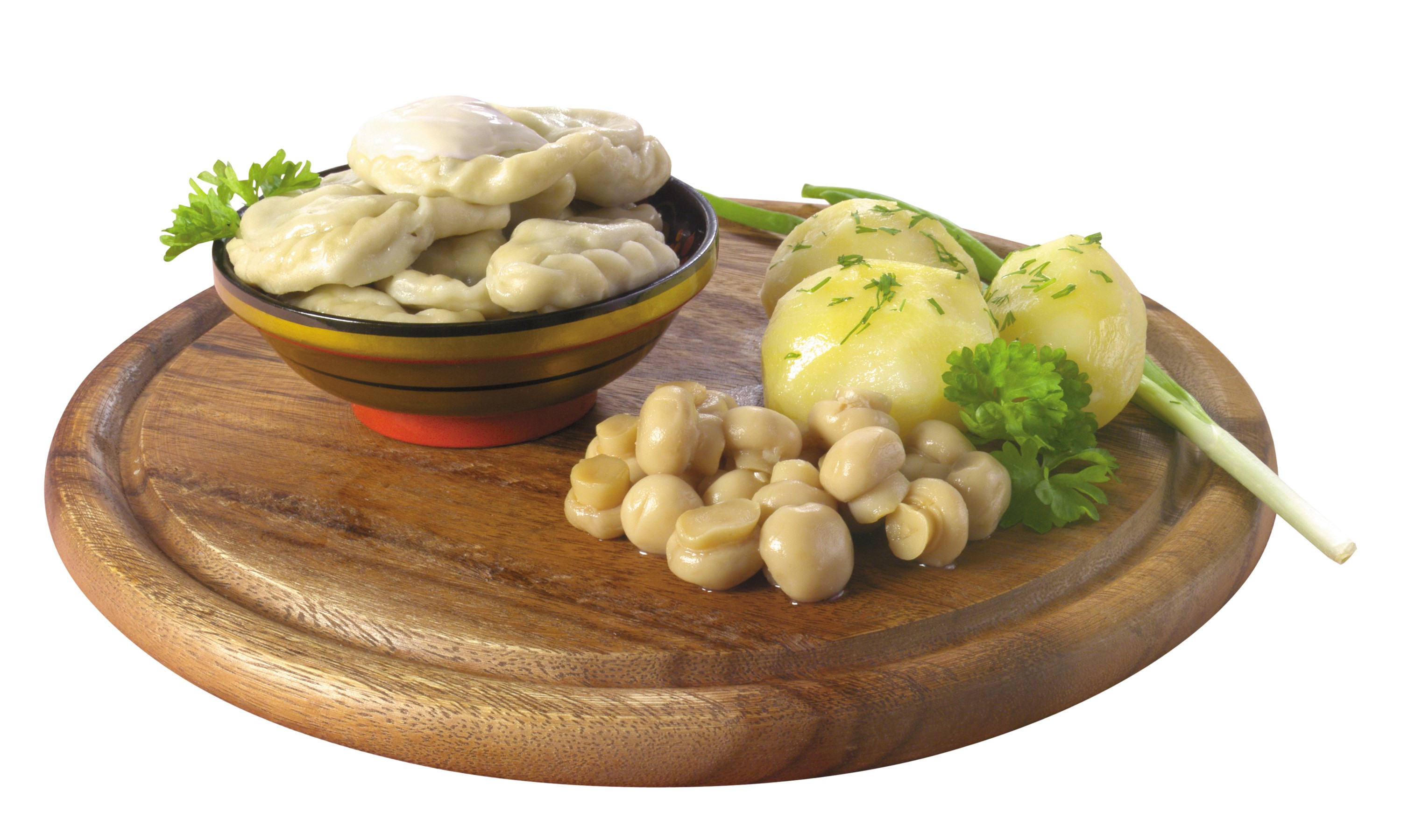 Dumplings with potatoes and mushrooms on a wooden board HD Wallpaper
