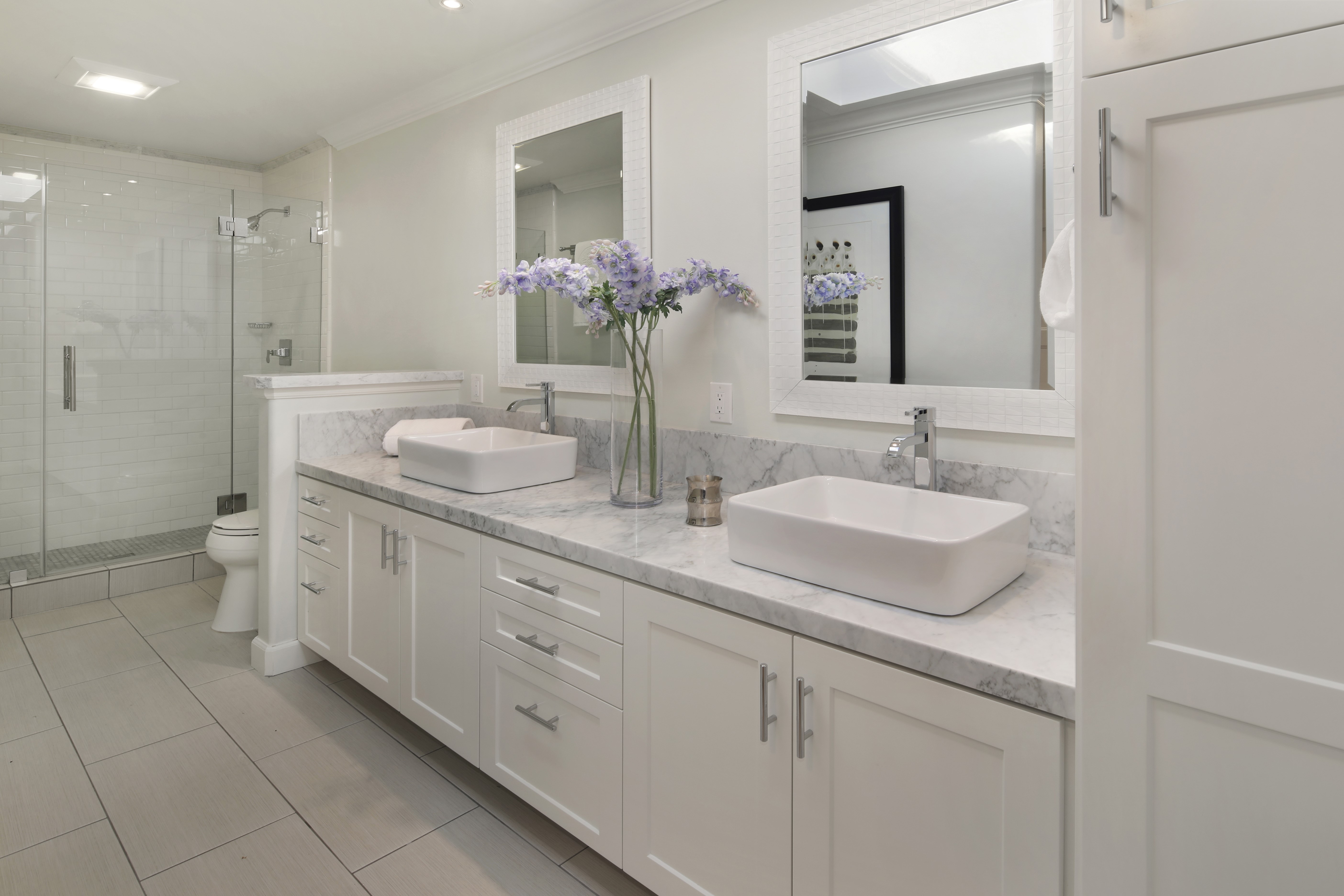 Modern Bathroom with Double Vanity and Shower HD Wallpaper