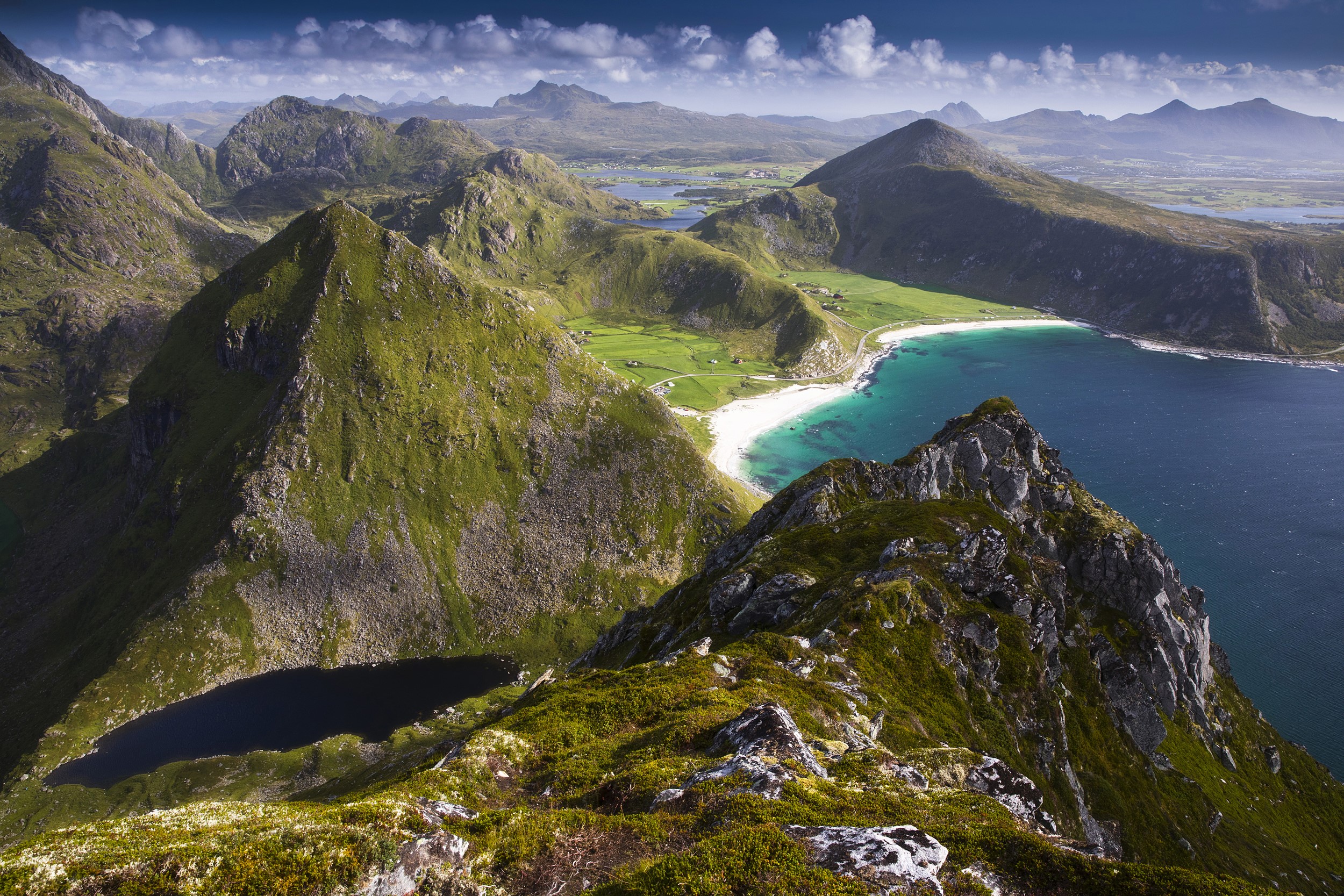 Mountains and Coastline in Lofoten, Norway HD Wallpaper
