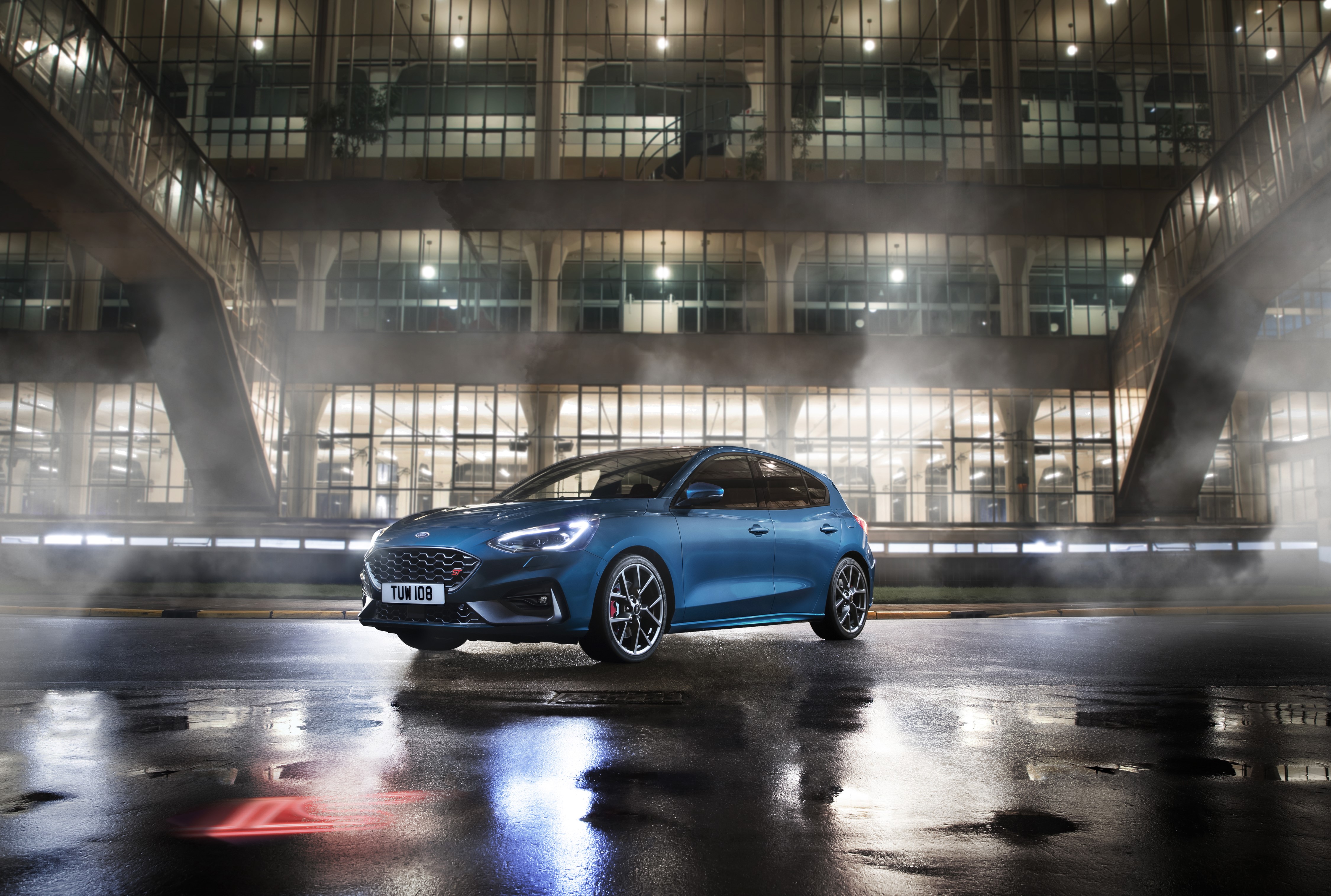 4K 2019 Ford Focus ST Worldwide HD Wallpaper
