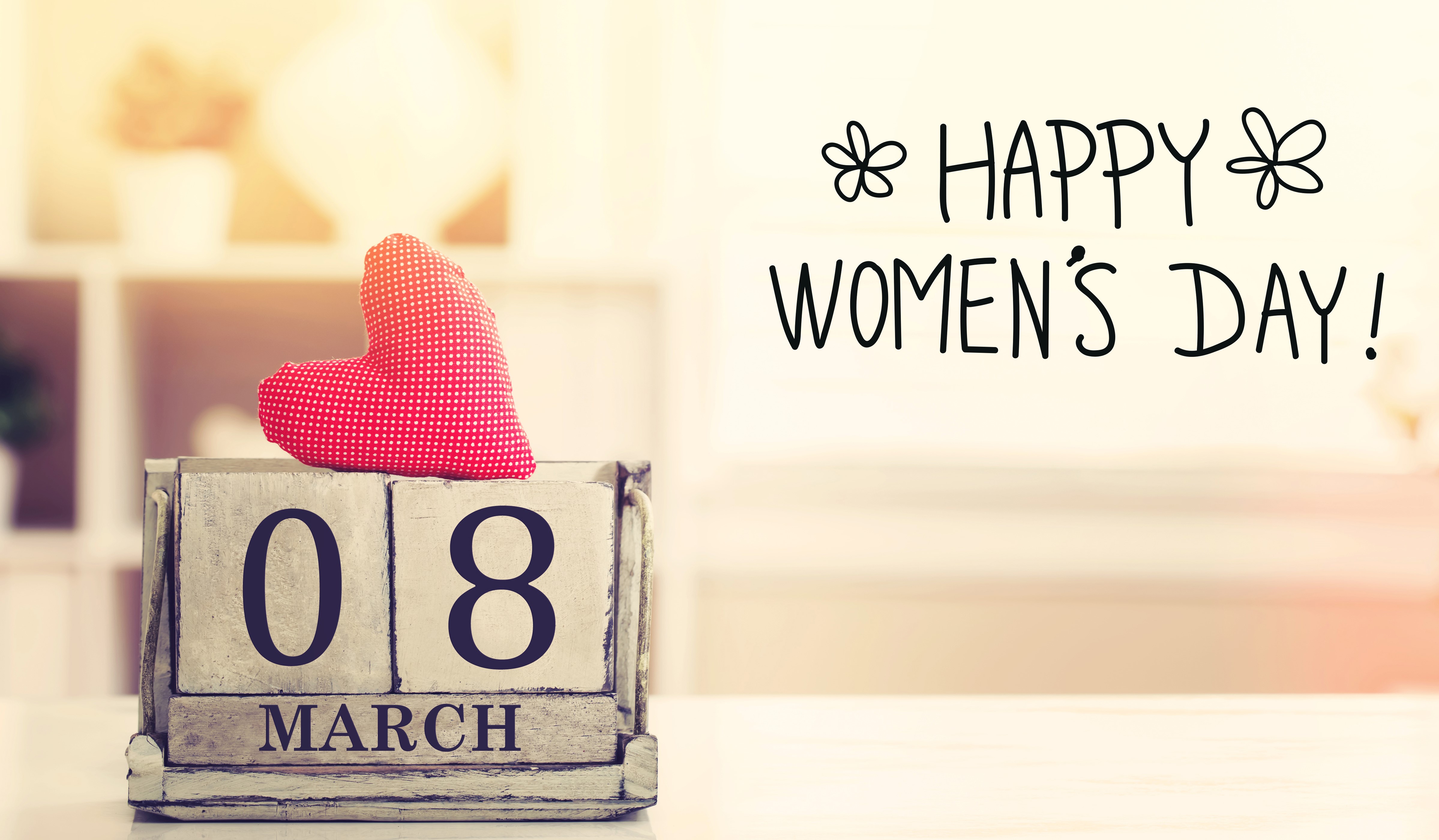 Happy Women's Day March 8 Heart HD Wallpaper