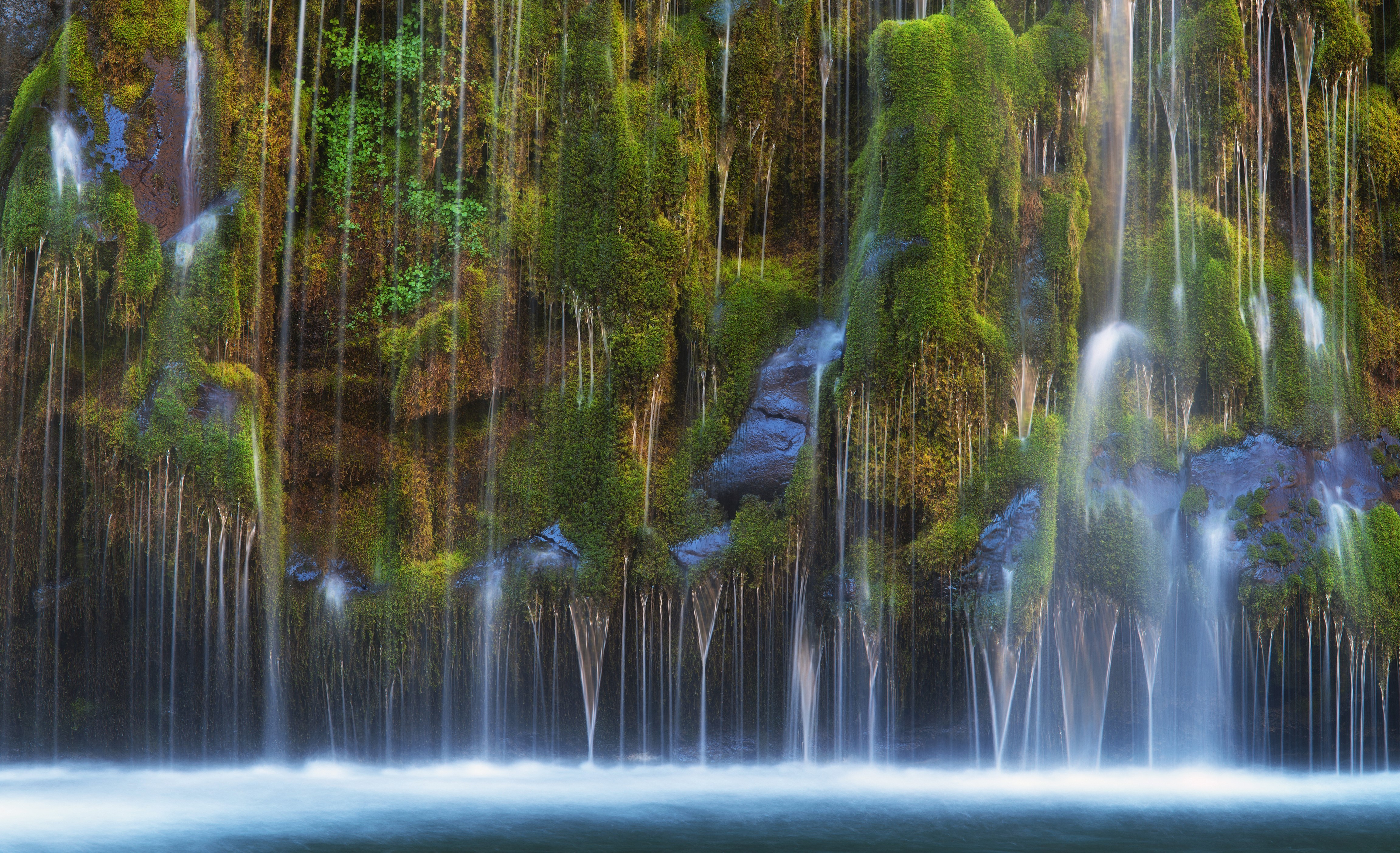 Mossbrae Falls, California, USA HD Wallpaper