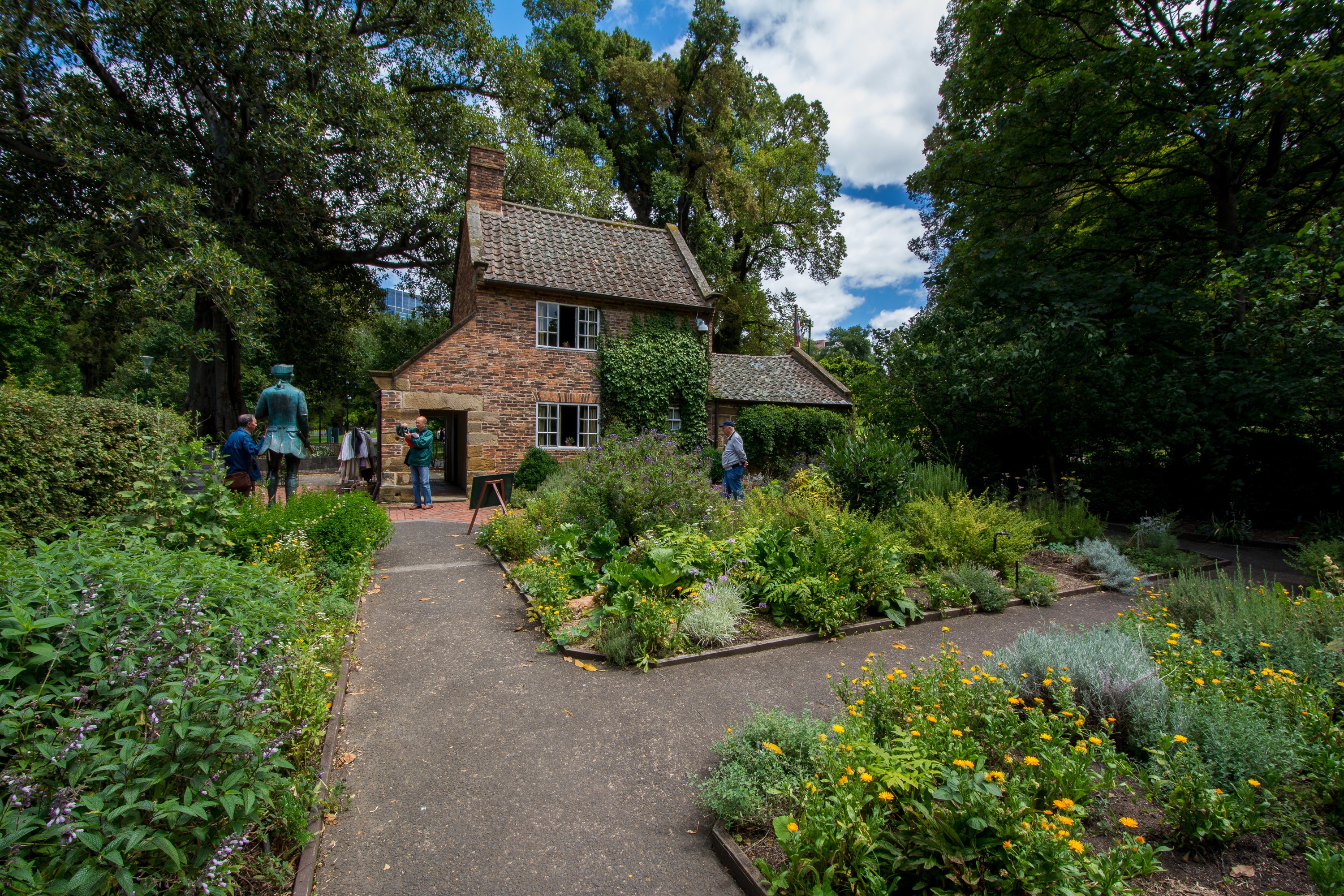 Captain Cook Garden in Melbourne, Australia HD Wallpaper