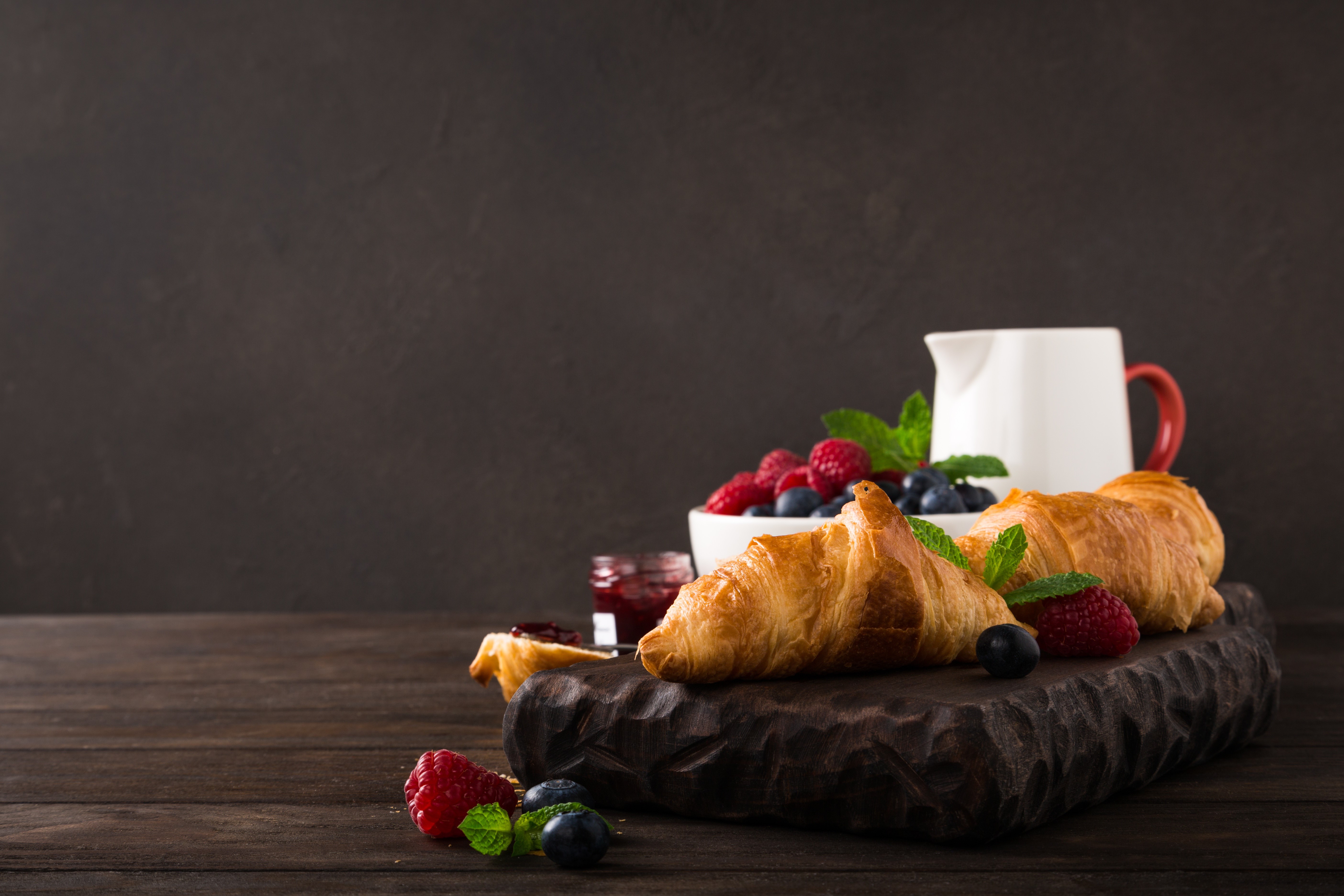 Croissants with Berries and Jam HD Wallpaper