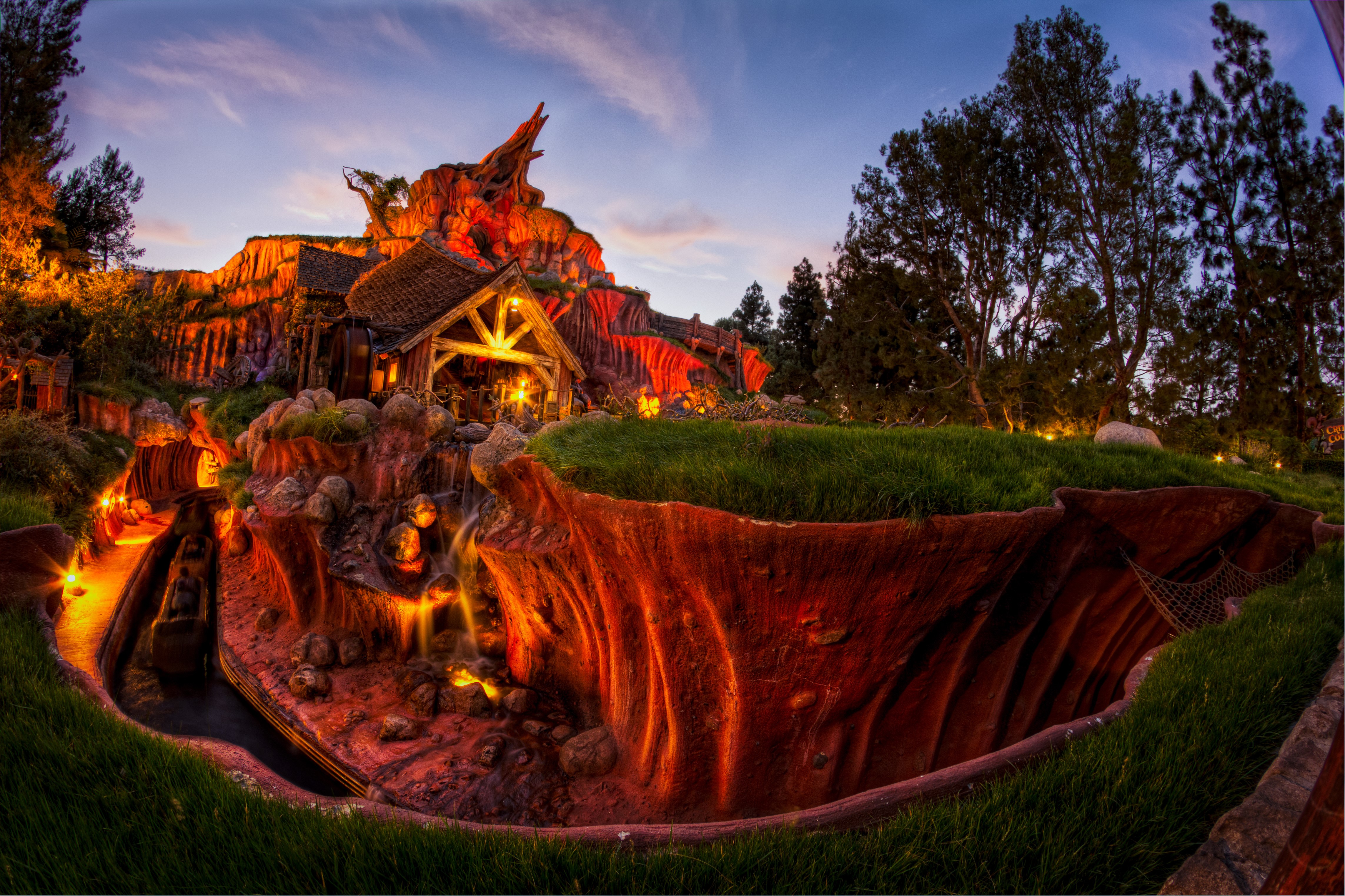Splash Mountain at Disneyland, California at dusk HD Wallpaper