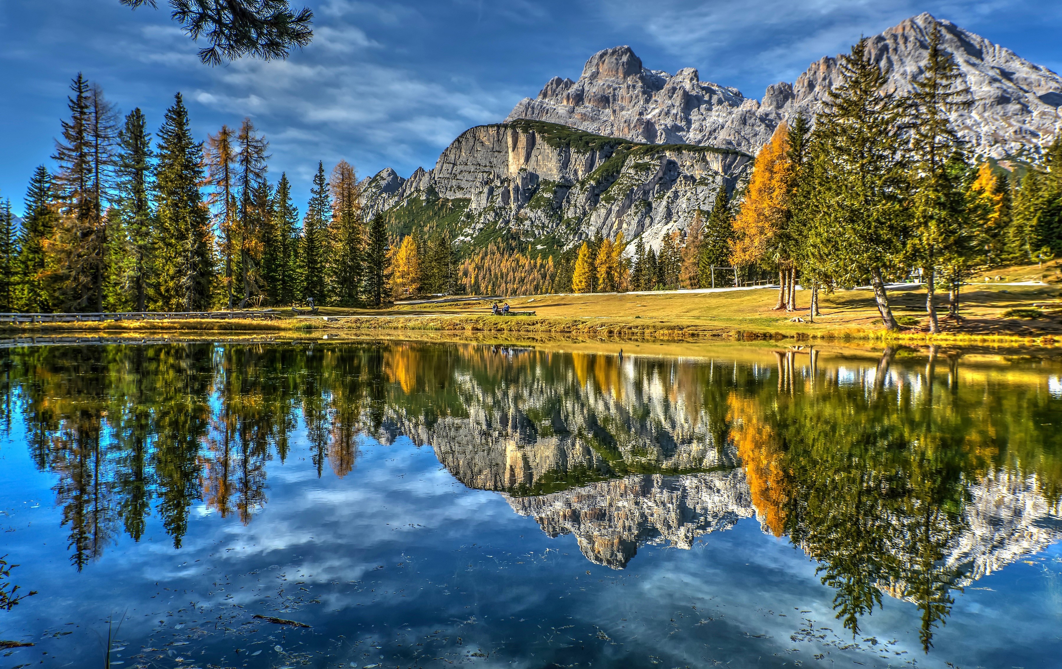 Lake Antorno reflection of mountains and trees in Dolomites, Italy HD Wallpaper