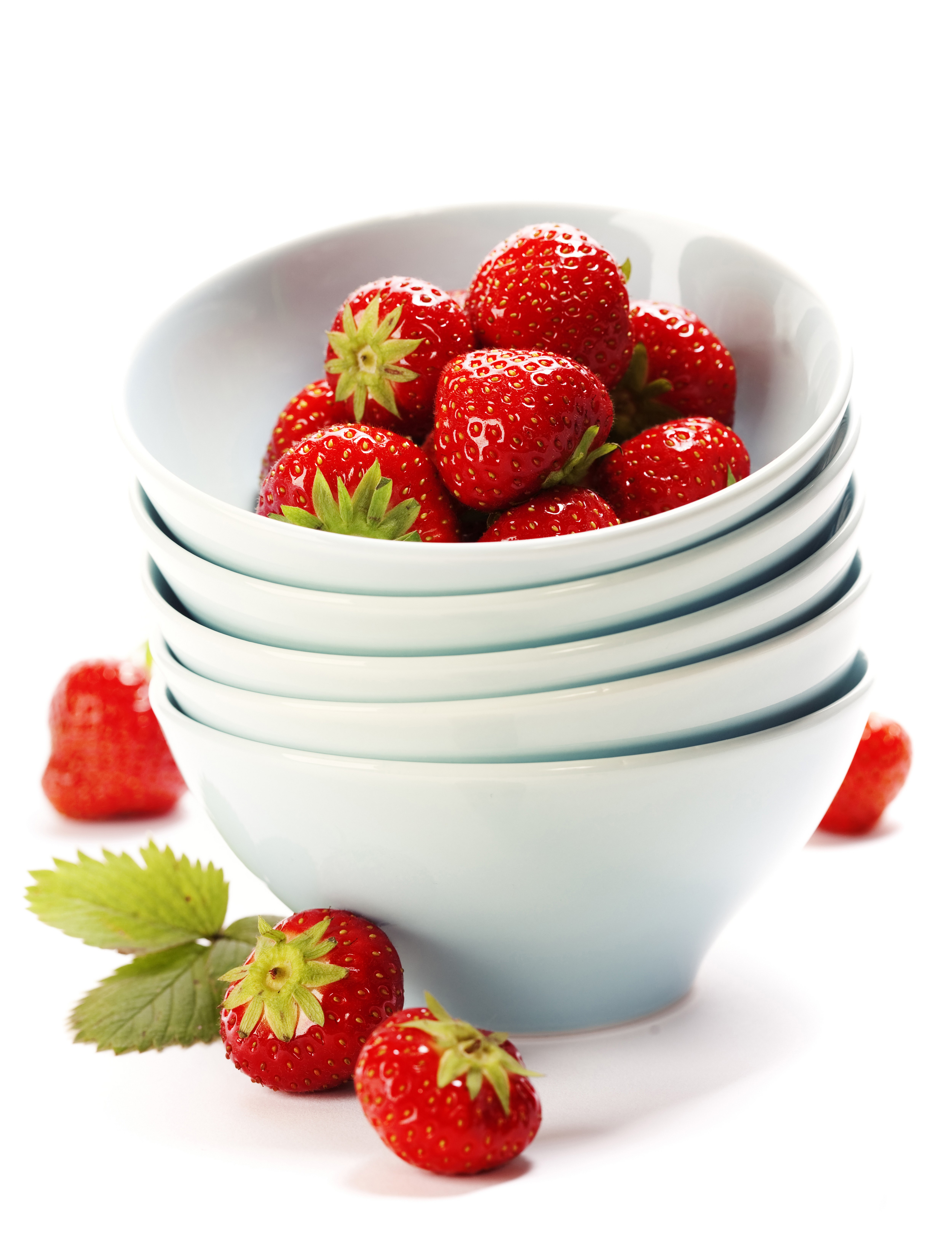 Strawberries in a stack of bowls HD Phone Wallpaper