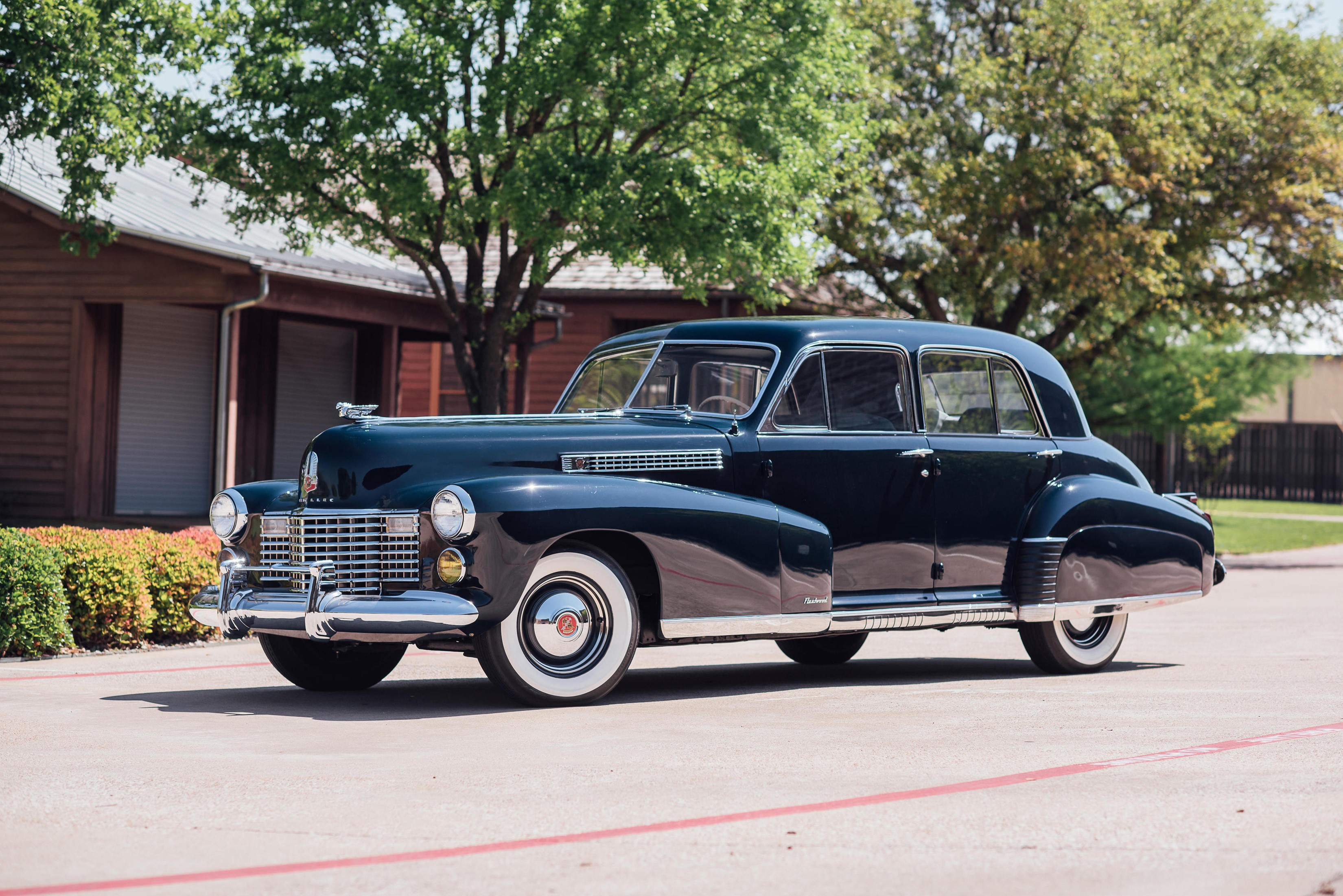 1941 Cadillac Fleetwood Sixty Special Sedan HD Wallpaper