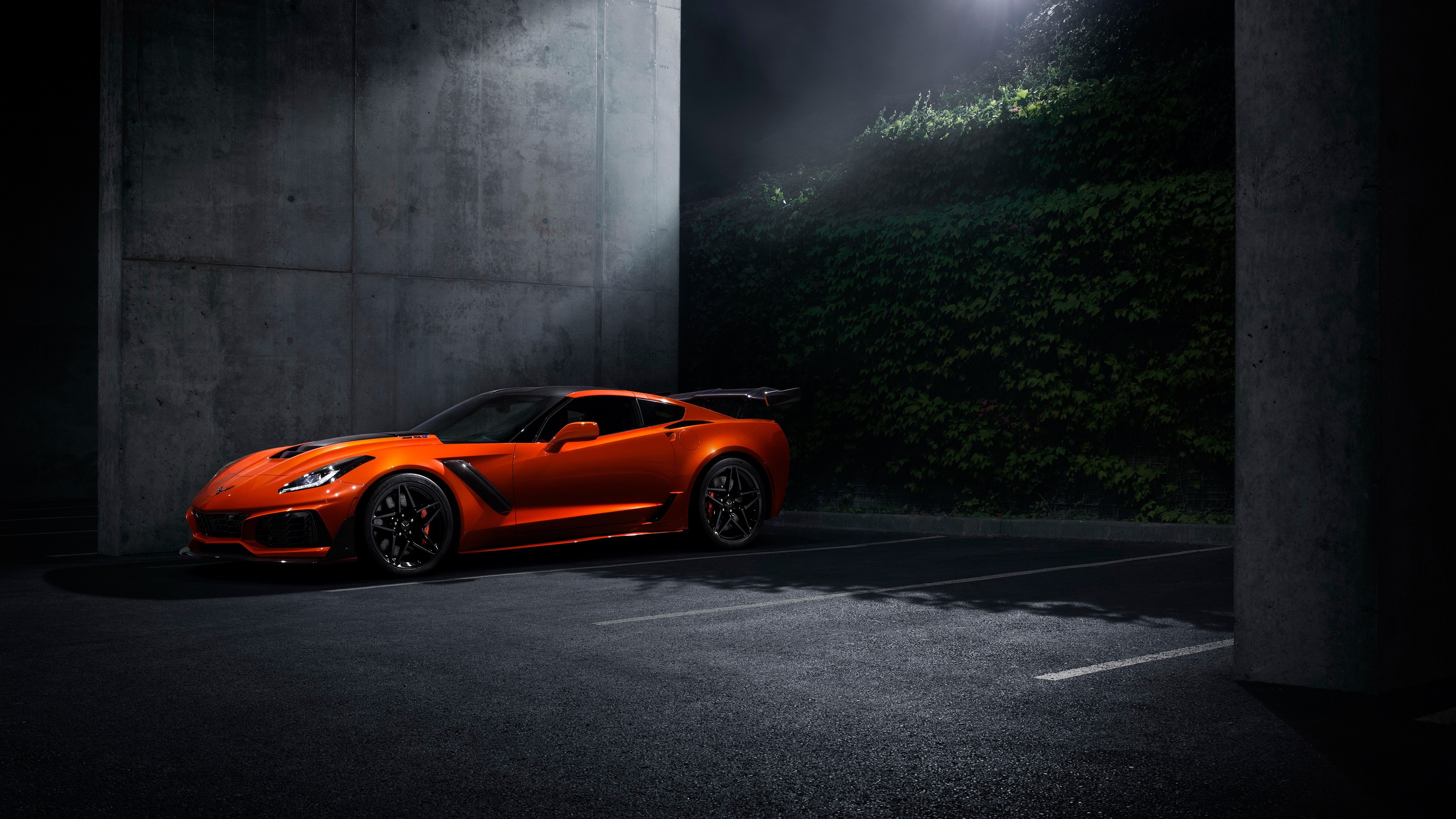 4K Orange 2019 Chevrolet Corvette ZR1 in Parking Lot HD Wallpaper
