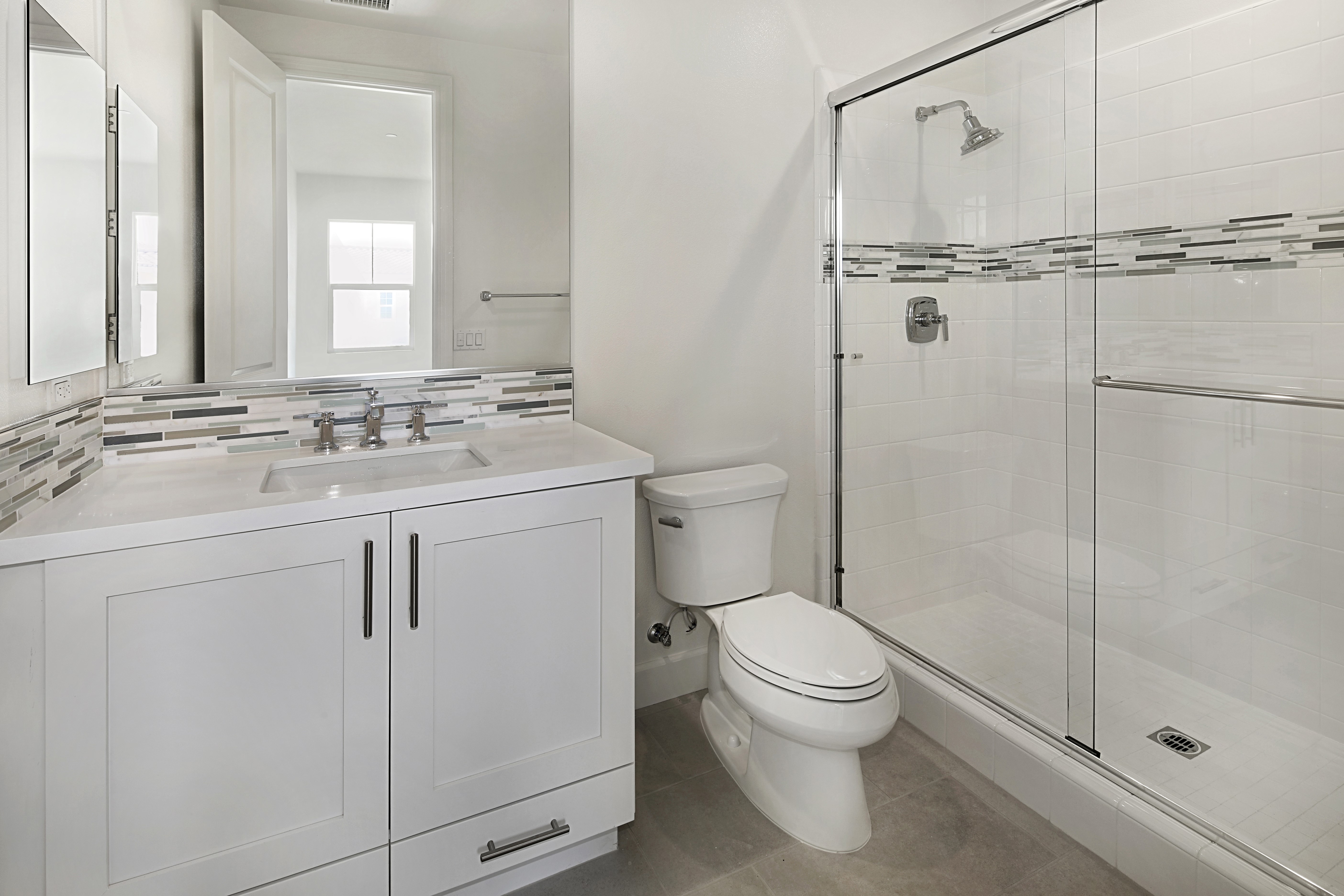 Modern Bathroom with Vanity, Toilet, and Shower HD Wallpaper