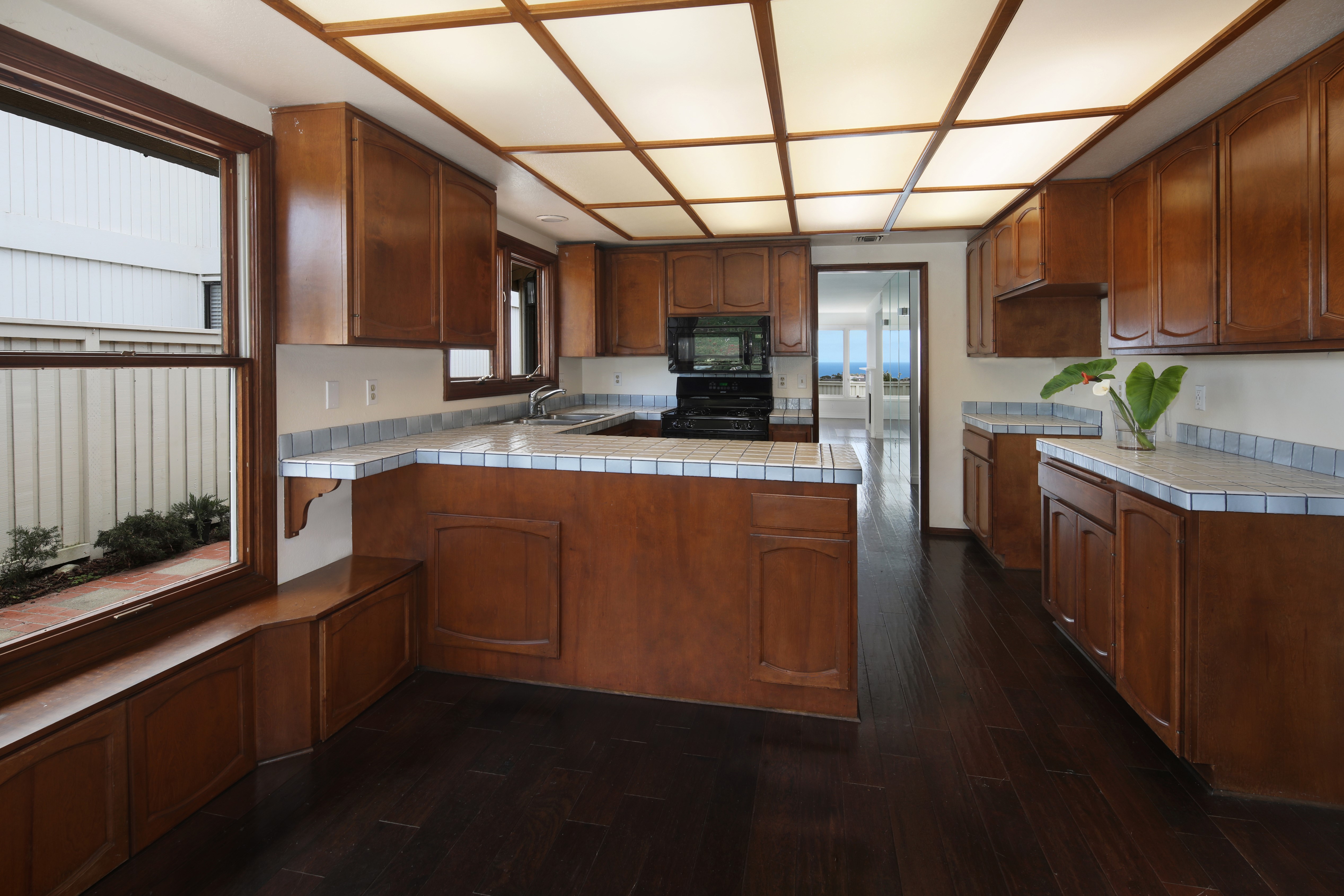 Interior Design of a Kitchen HD Wallpaper