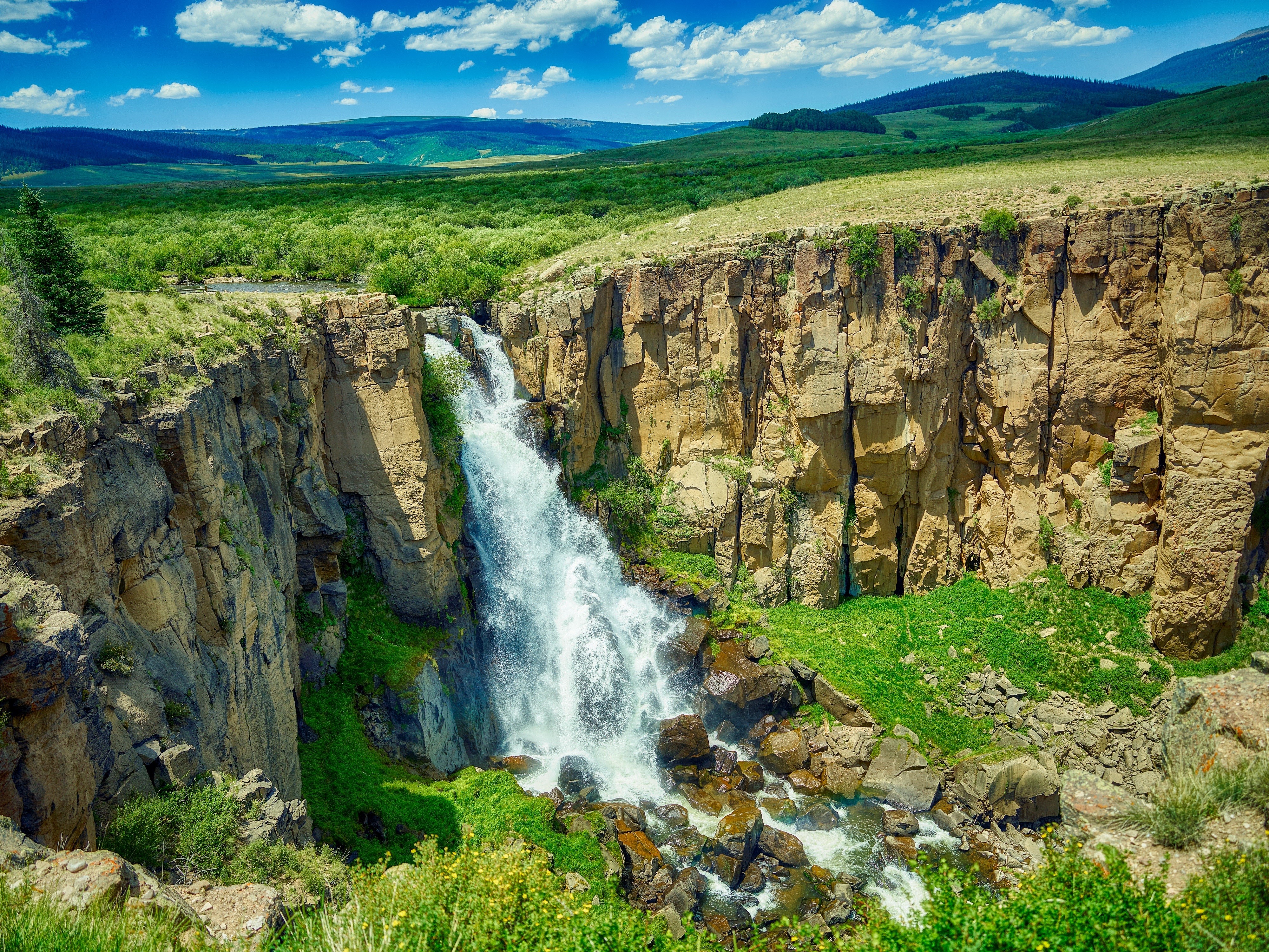 Waterfall in Colorado, USA HD Wallpaper