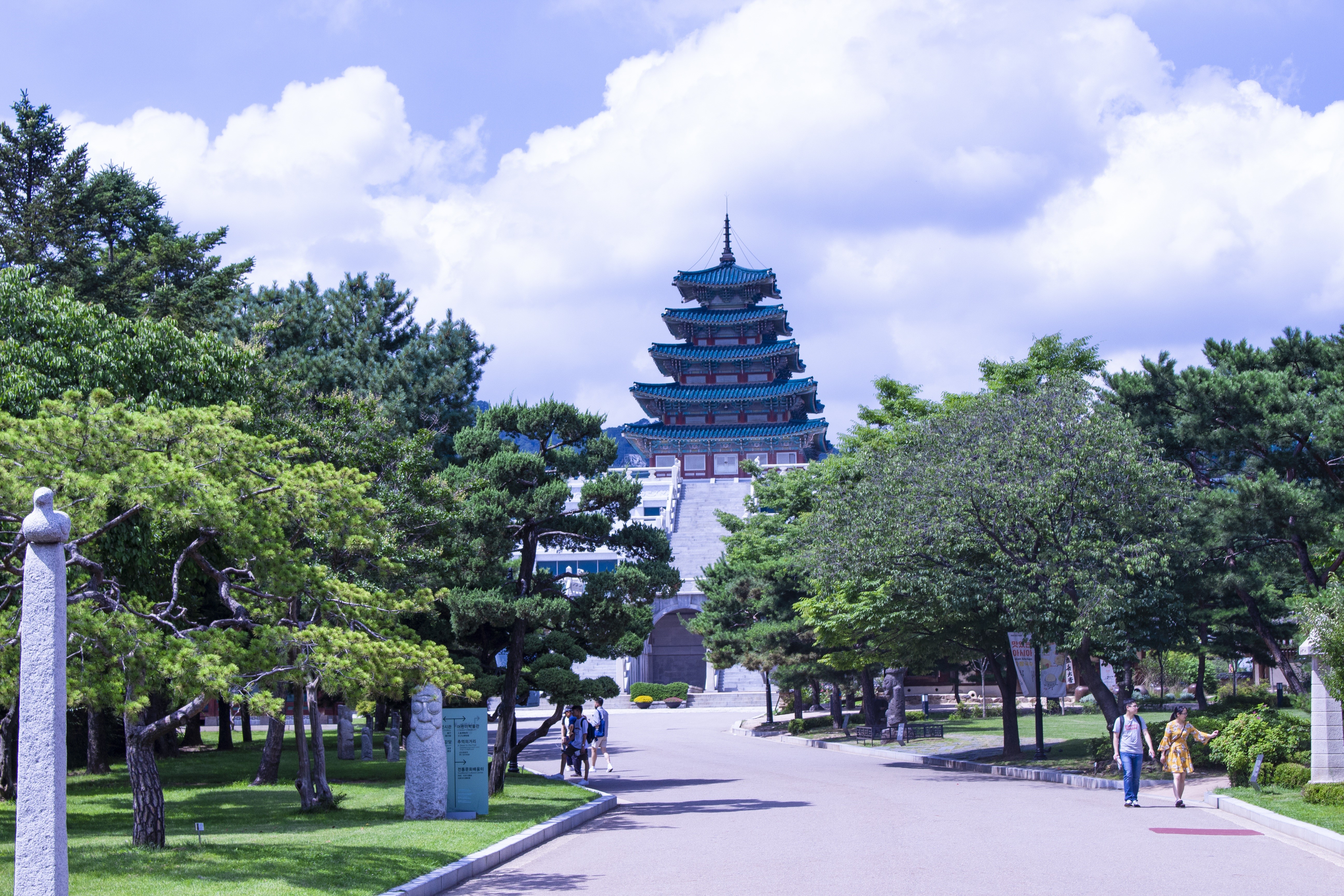 National Museum of Korea in Seoul, South Korea HD Wallpaper