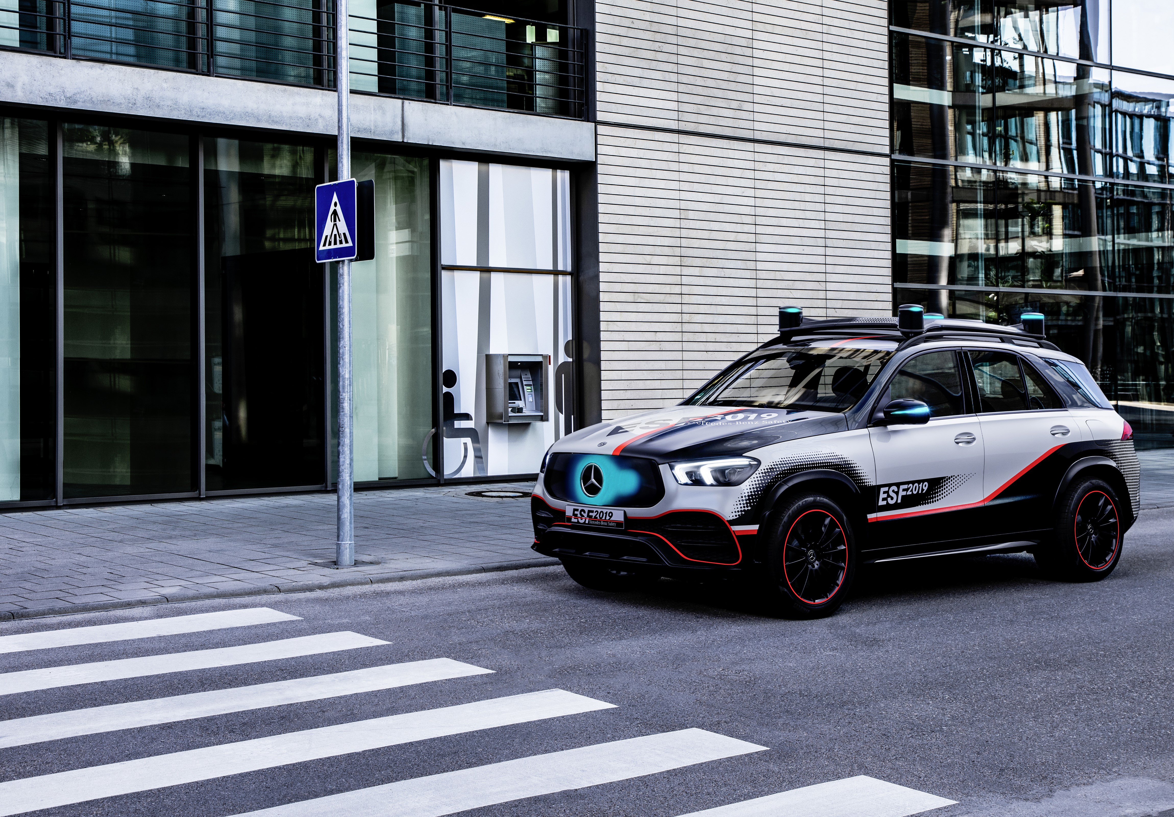Mercedes-Benz 2019 GLE-Klasse ESF Concept car HD Wallpaper