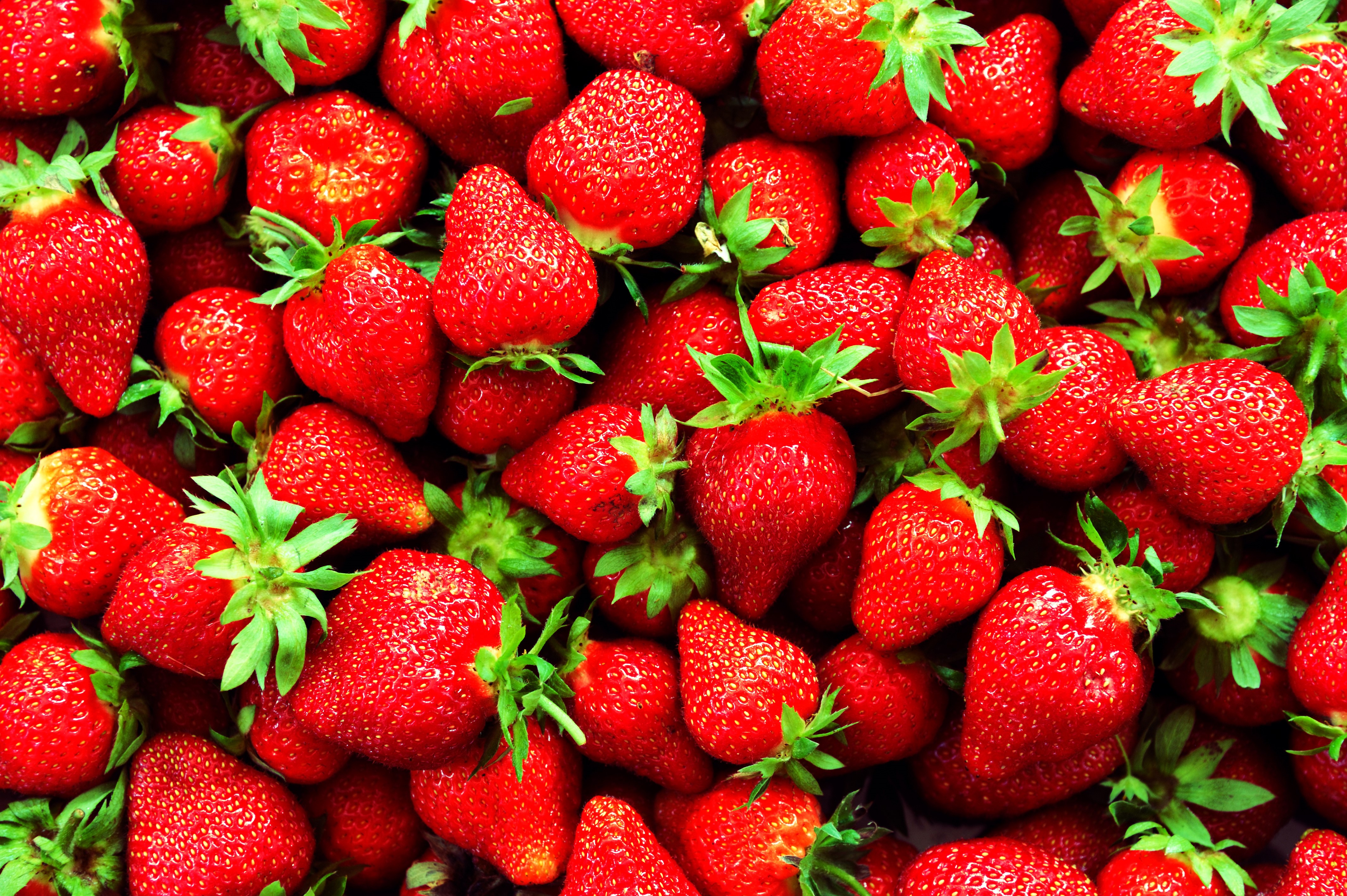 Strawberry Texture Closeup HD Wallpaper