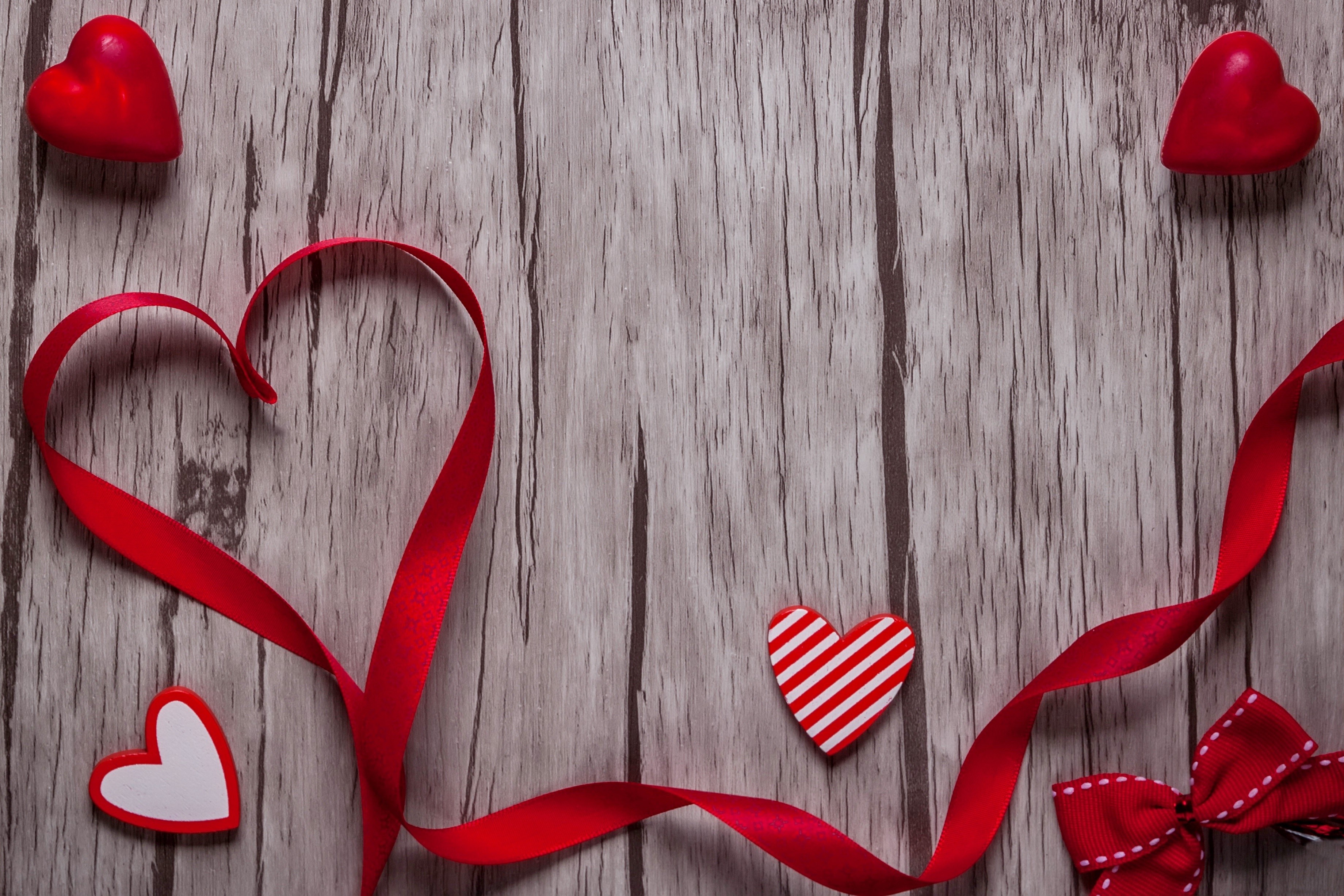 Valentine's Day Red Ribbon and Hearts on Wood HD Wallpaper