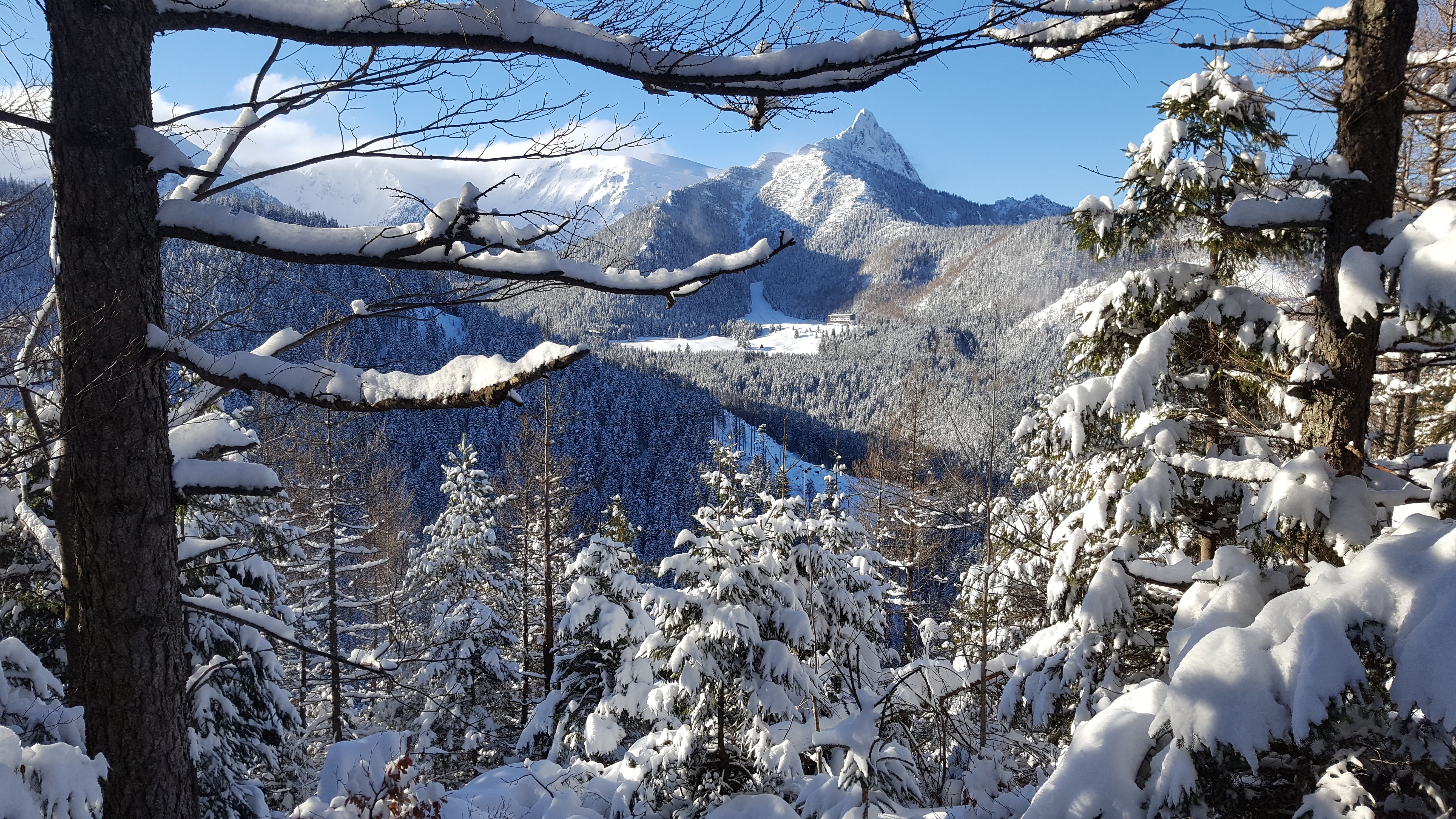 Snowy Tatra Mountains in Poland HD Wallpaper
