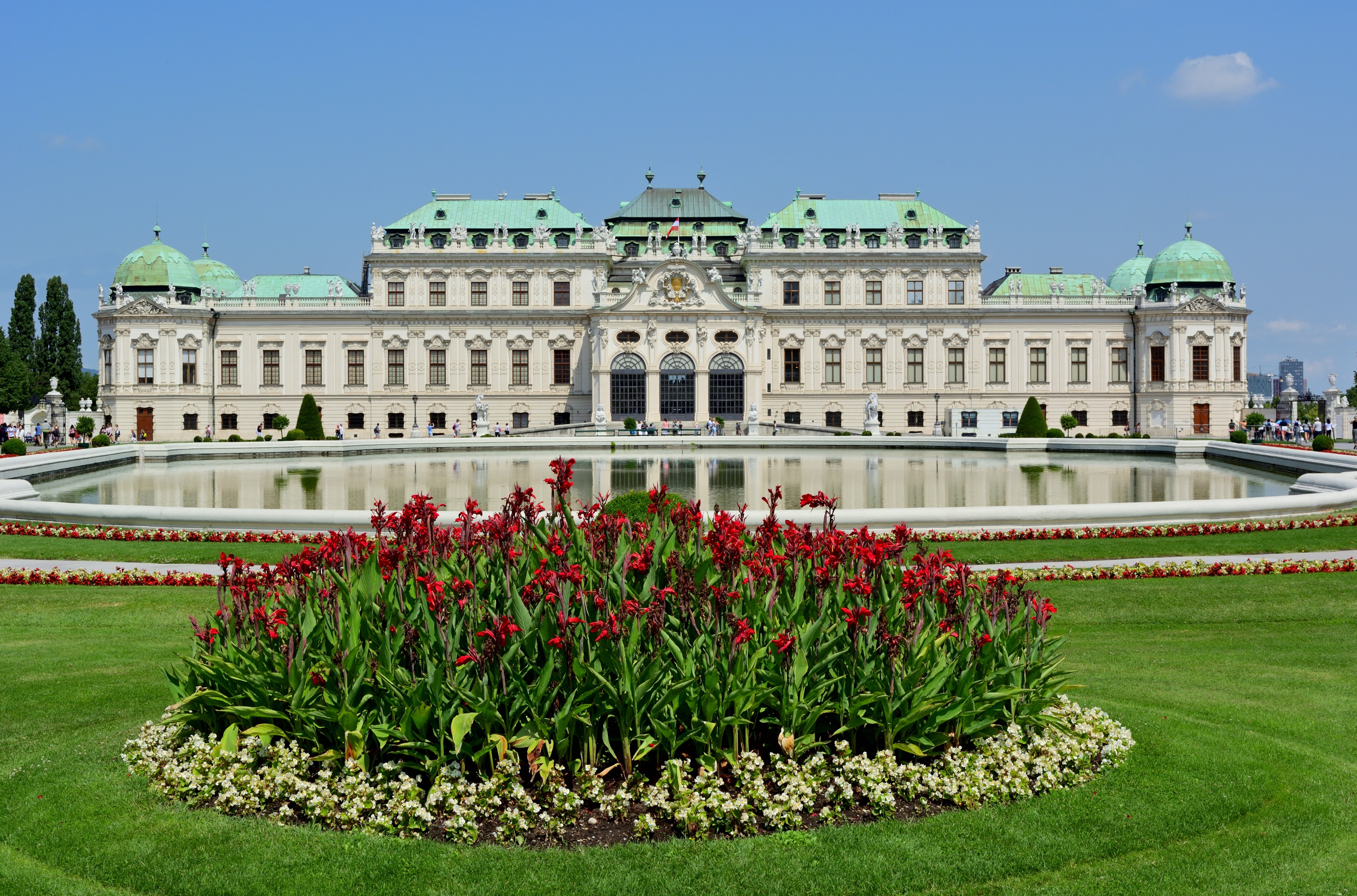 Belvedere Palace and Gardens in Vienna, Austria HD Wallpaper