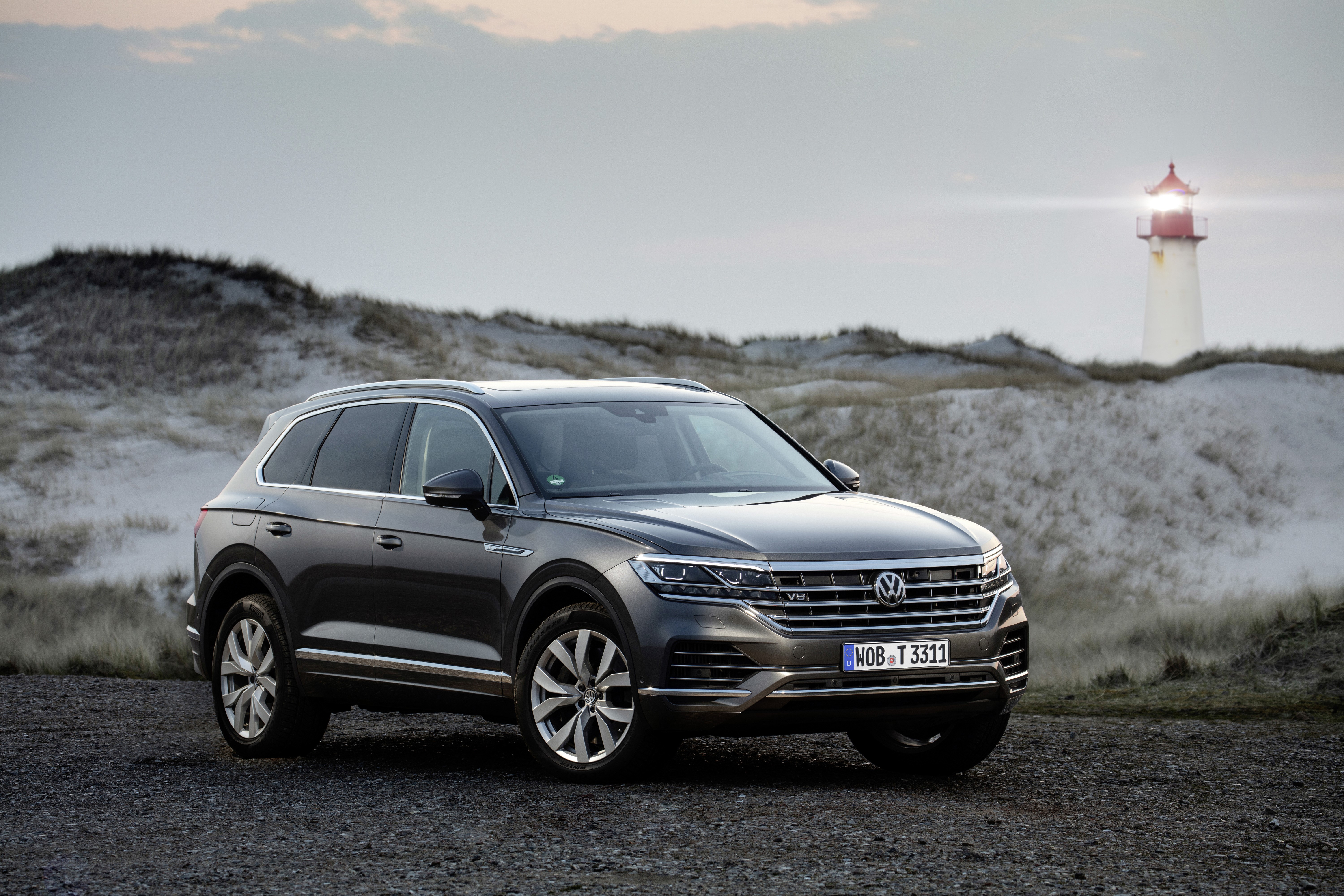 2019 Volkswagen Touareg V8 TDI on a beach HD Wallpaper