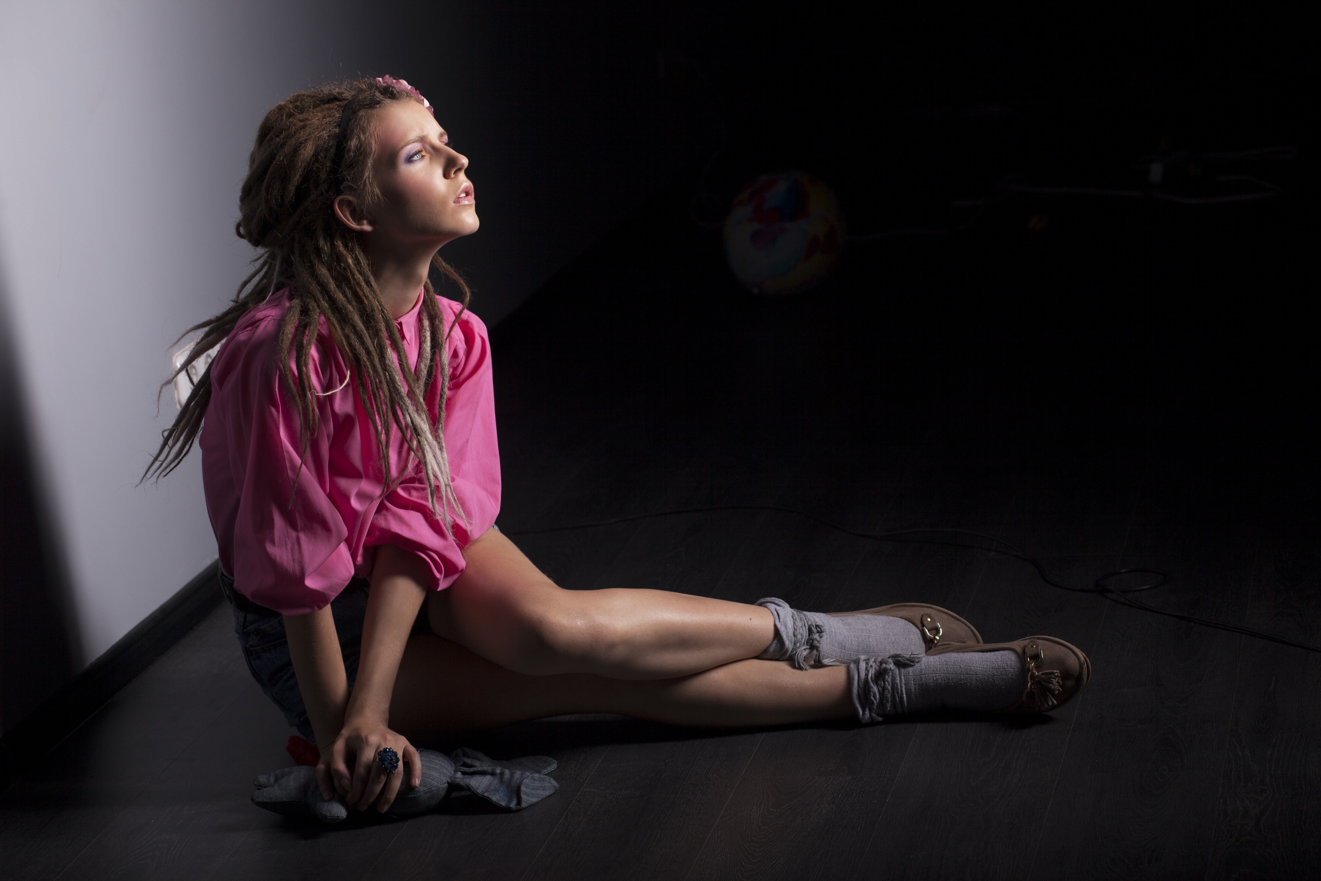 Model with Dreads Sitting and Posing HD Wallpaper
