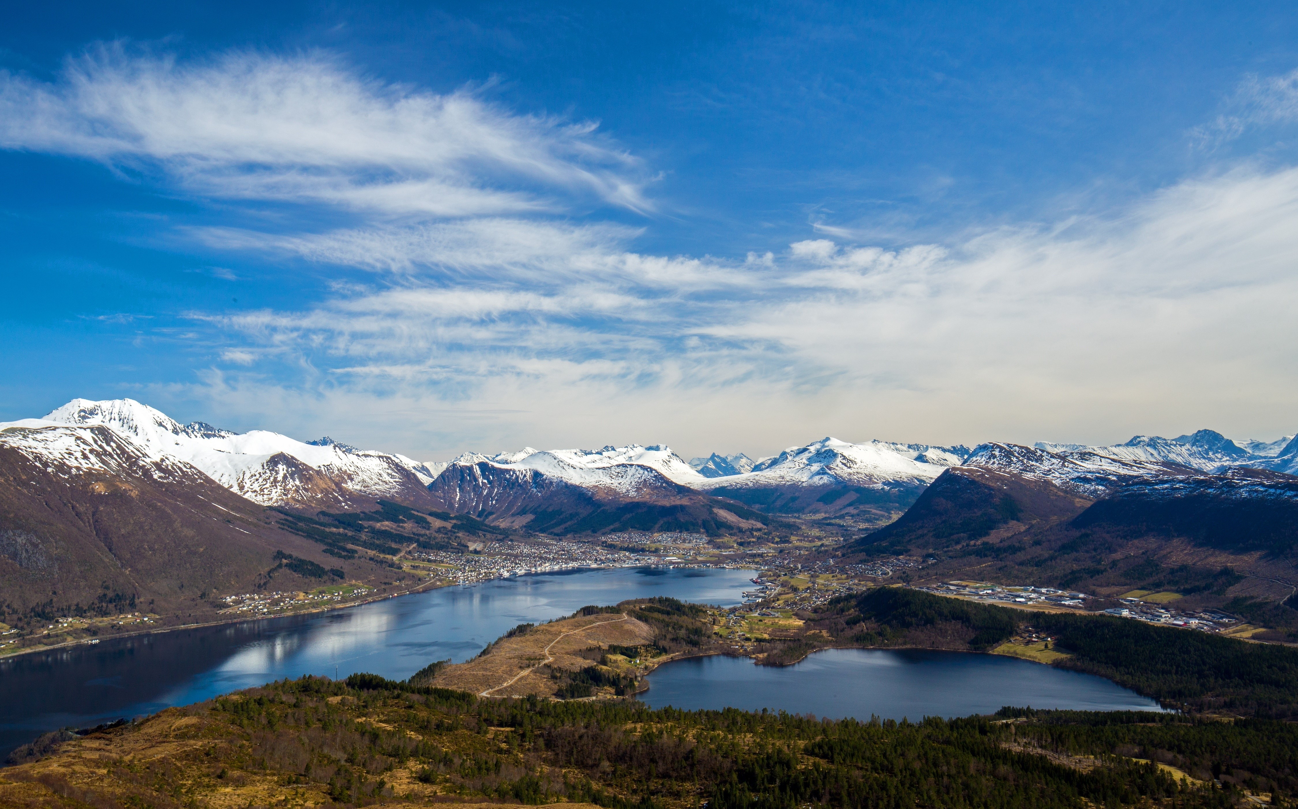 4K Helgehornet Mountains Fjord Norway HD Wallpaper