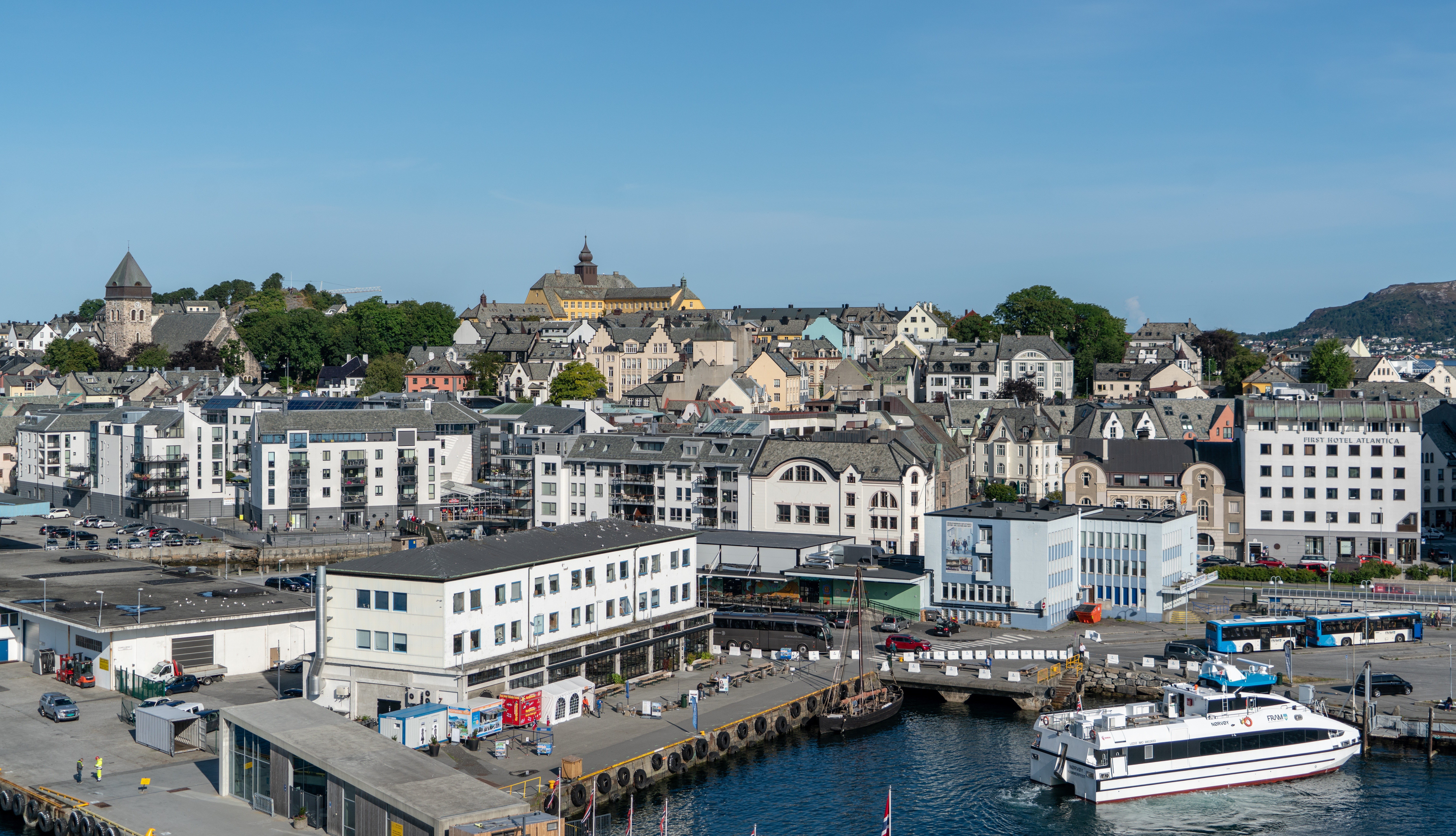 Alesund, Norway Harbor with Buildings and Boats HD Wallpaper