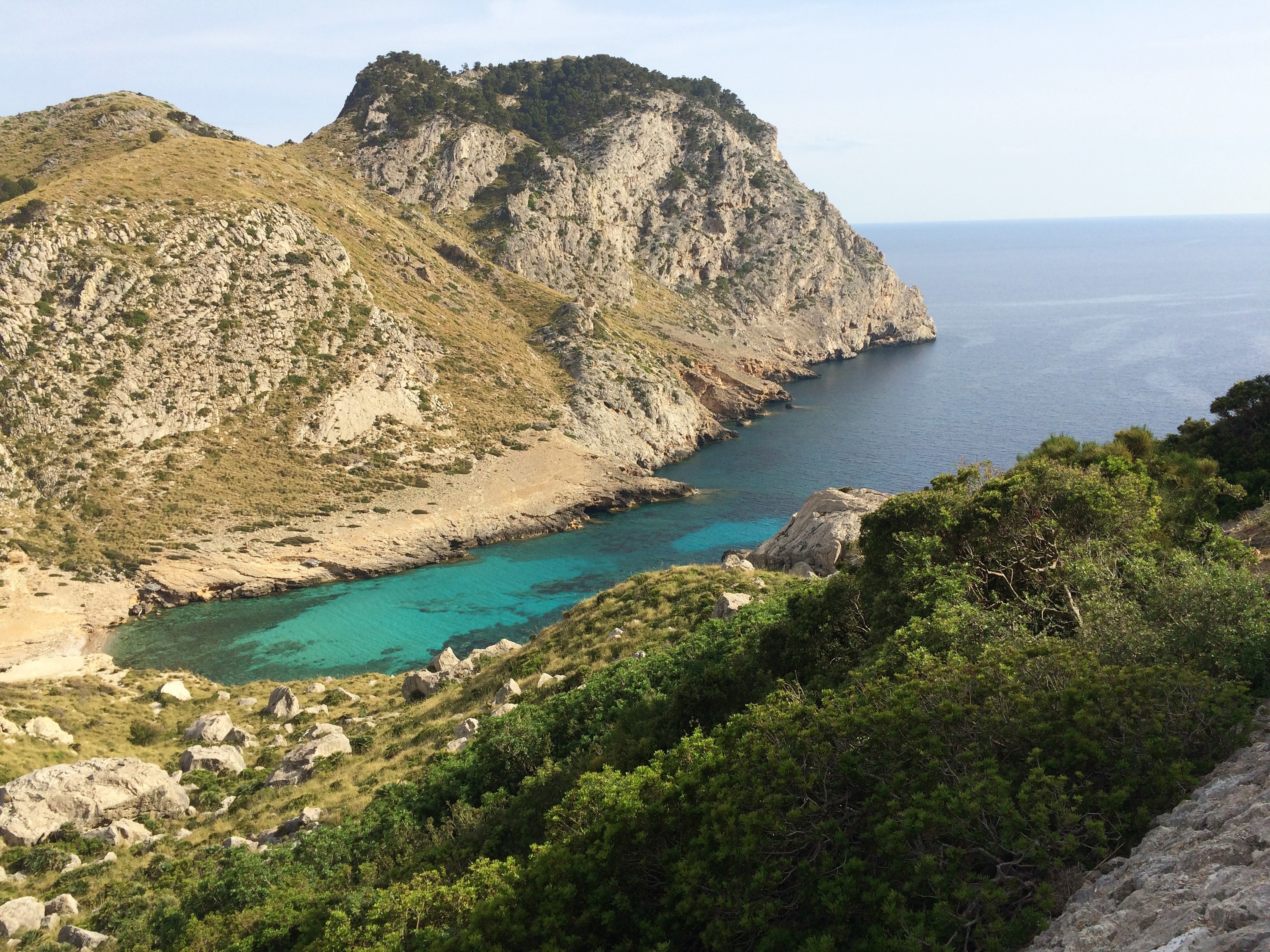 Bay at Cap de Formentor, Mallorca, Spain HD Wallpaper