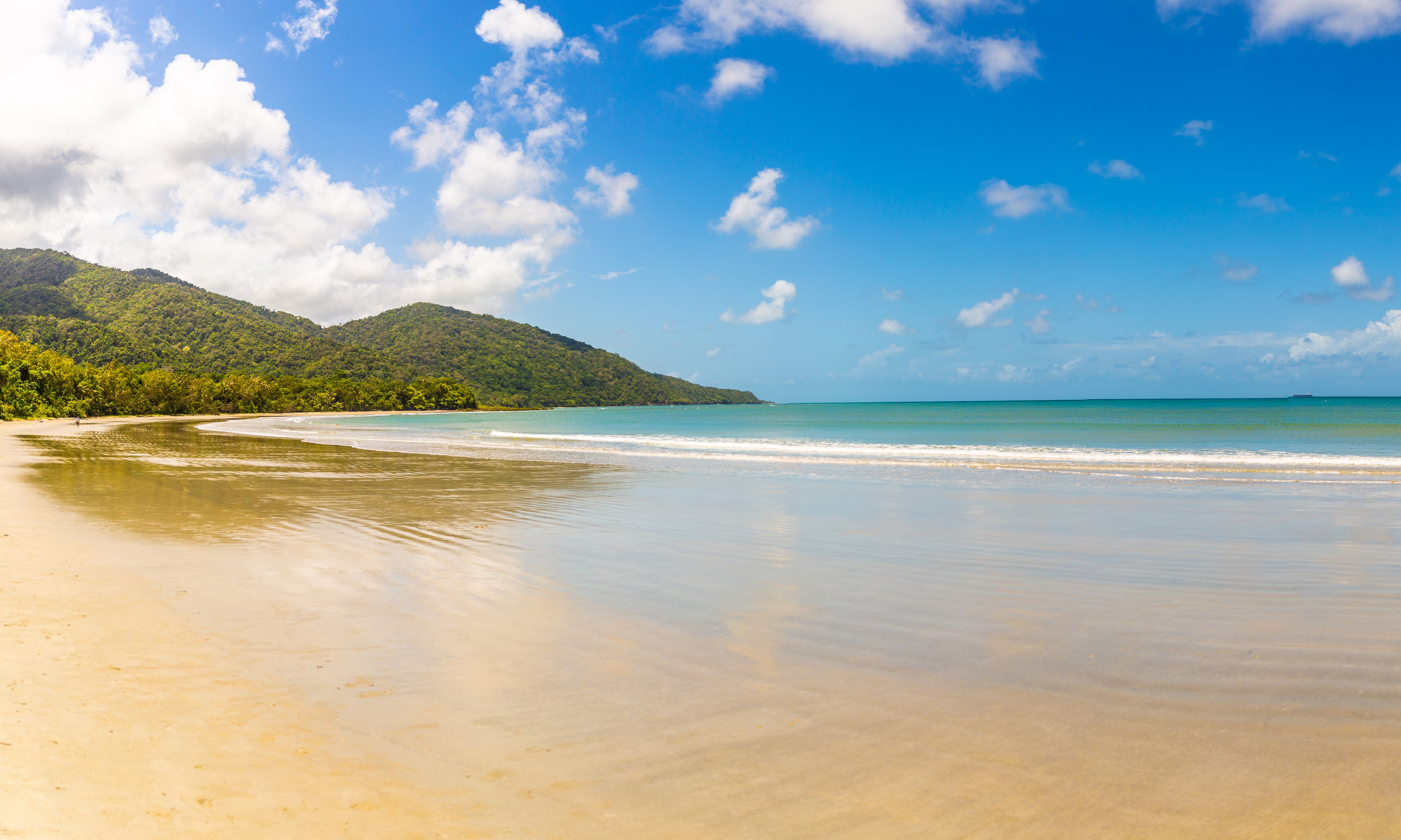 Australian Coastline with Gentle Waves and Hills HD Wallpaper