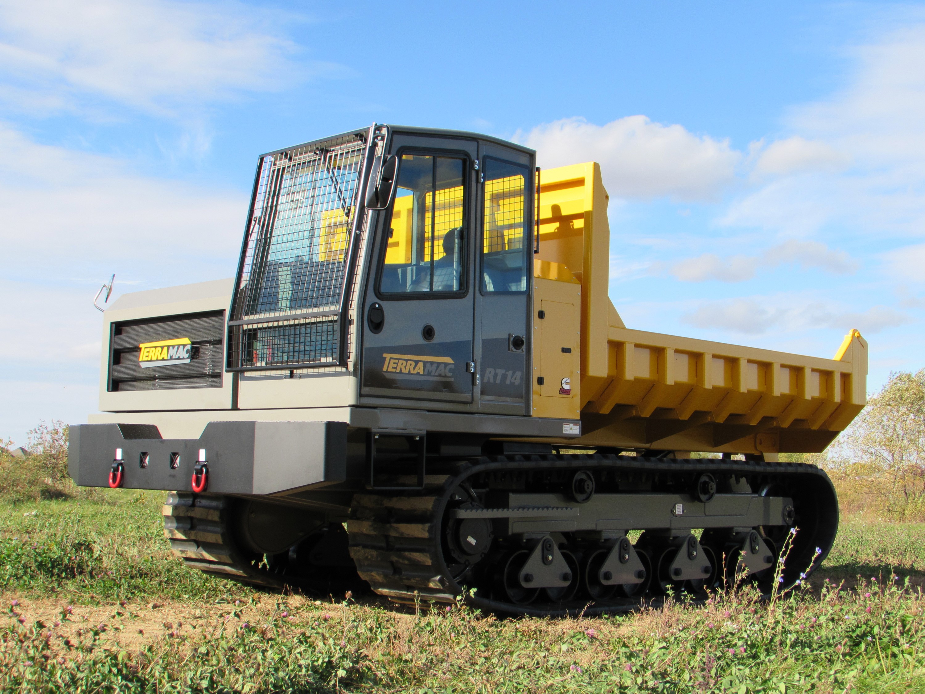 Terramac RT14 tracked dumper truck HD Wallpaper