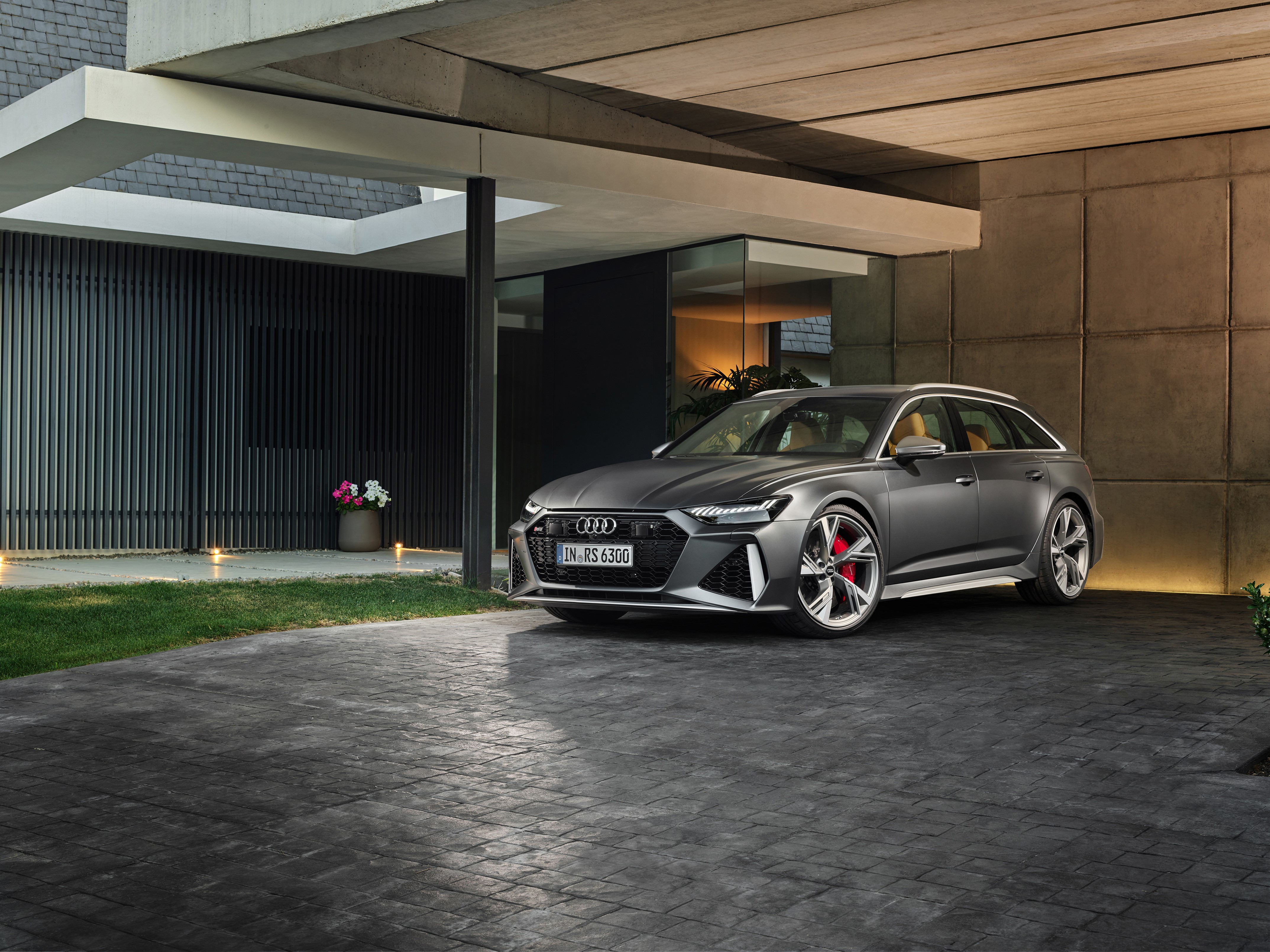 Audi RS 6 Avant Estate Car HD Wallpaper