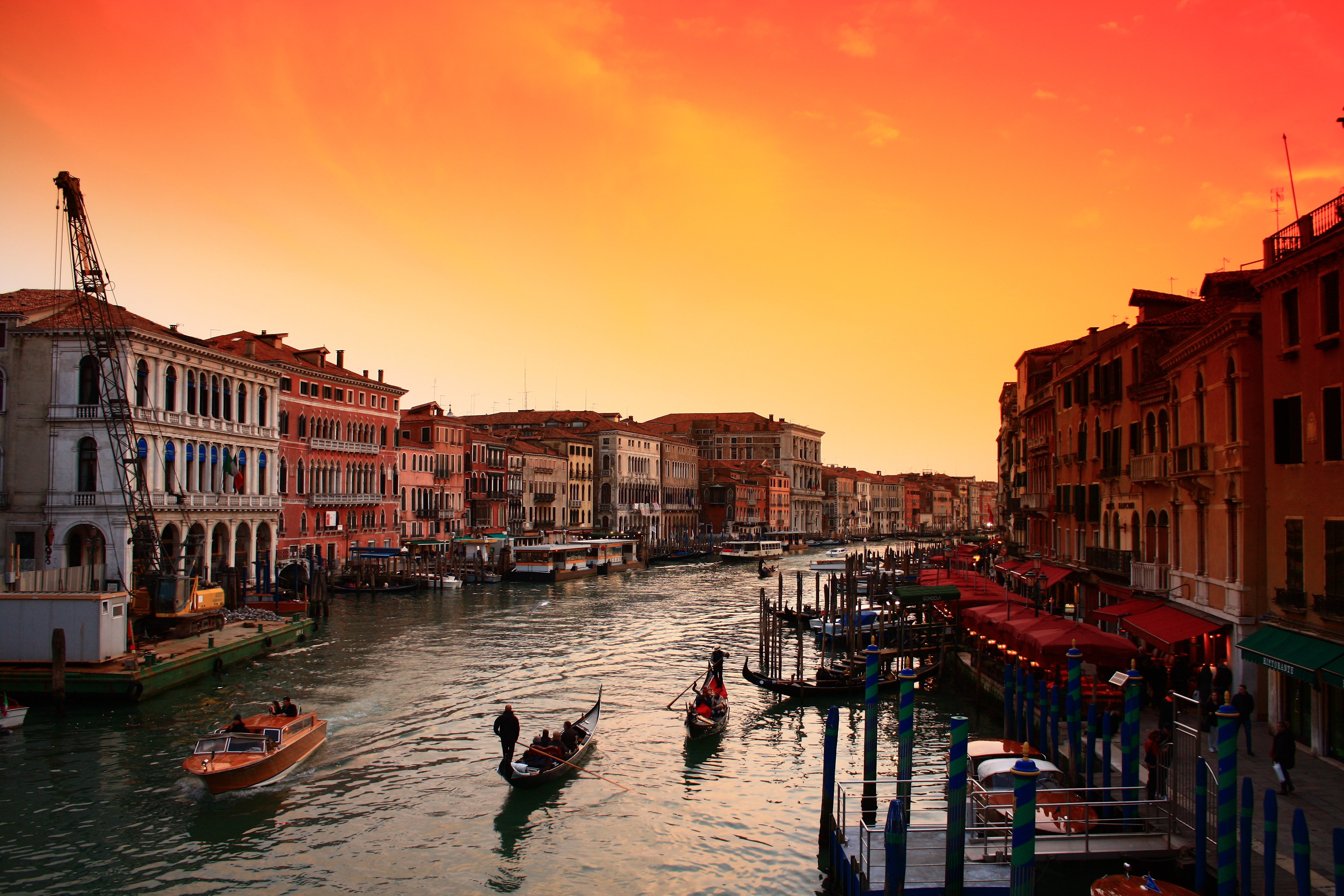 Venice Canal at Sunset with Gondolas and Boats HD Wallpaper