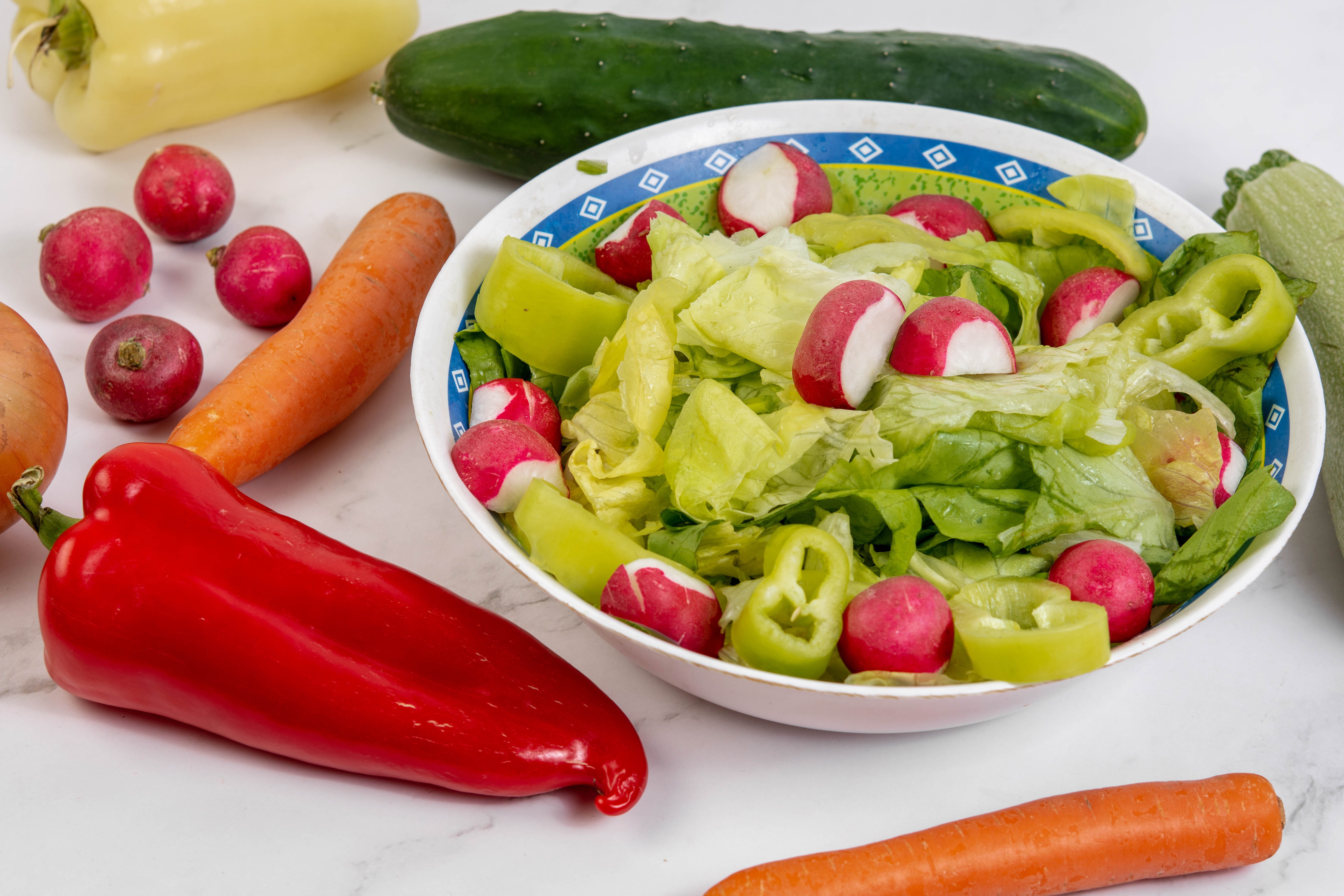 Salad with Radishes, Bell Peppers, Carrots, and Cucumbers HD Wallpaper