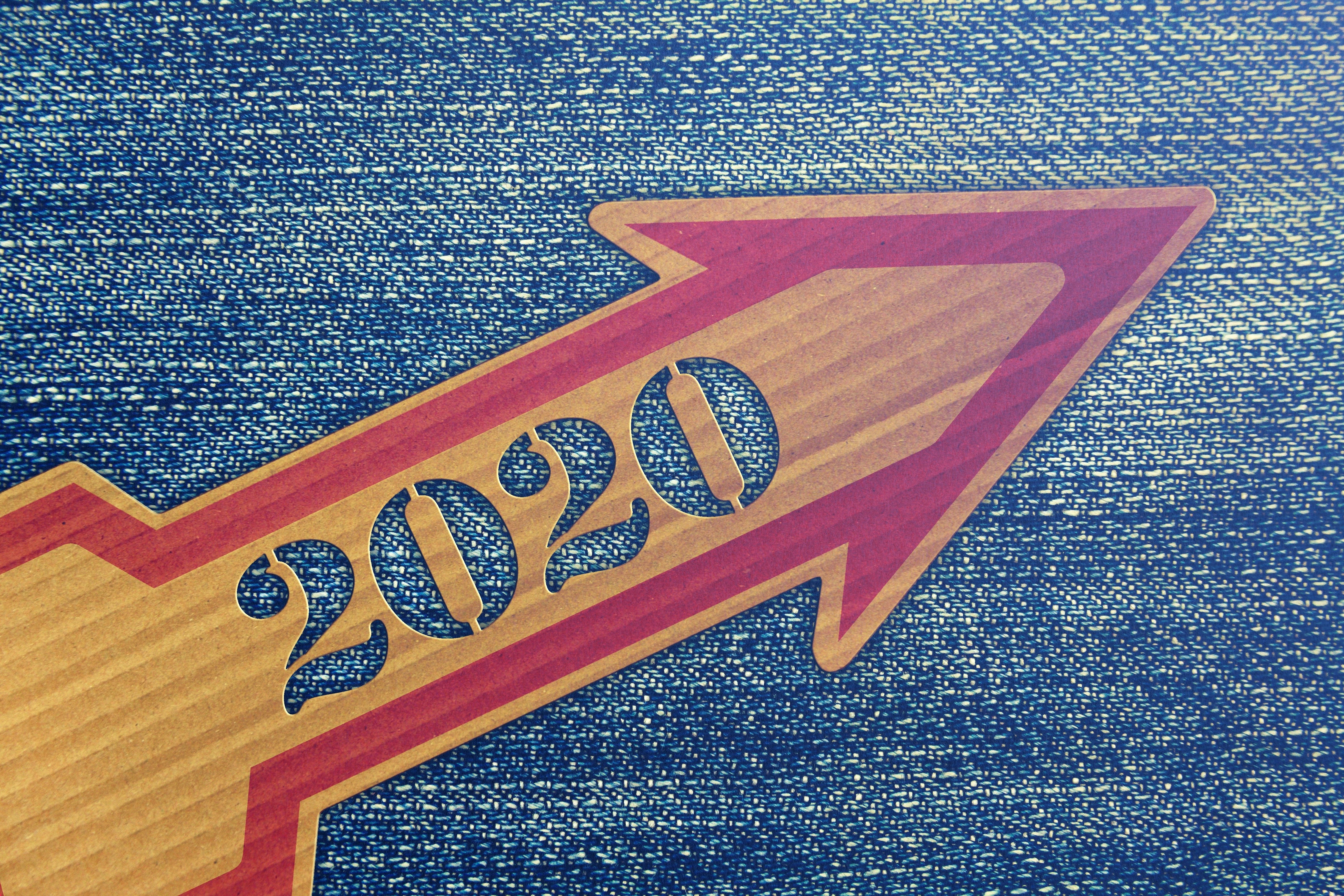 2020 Arrow on Denim Background HD Wallpaper
