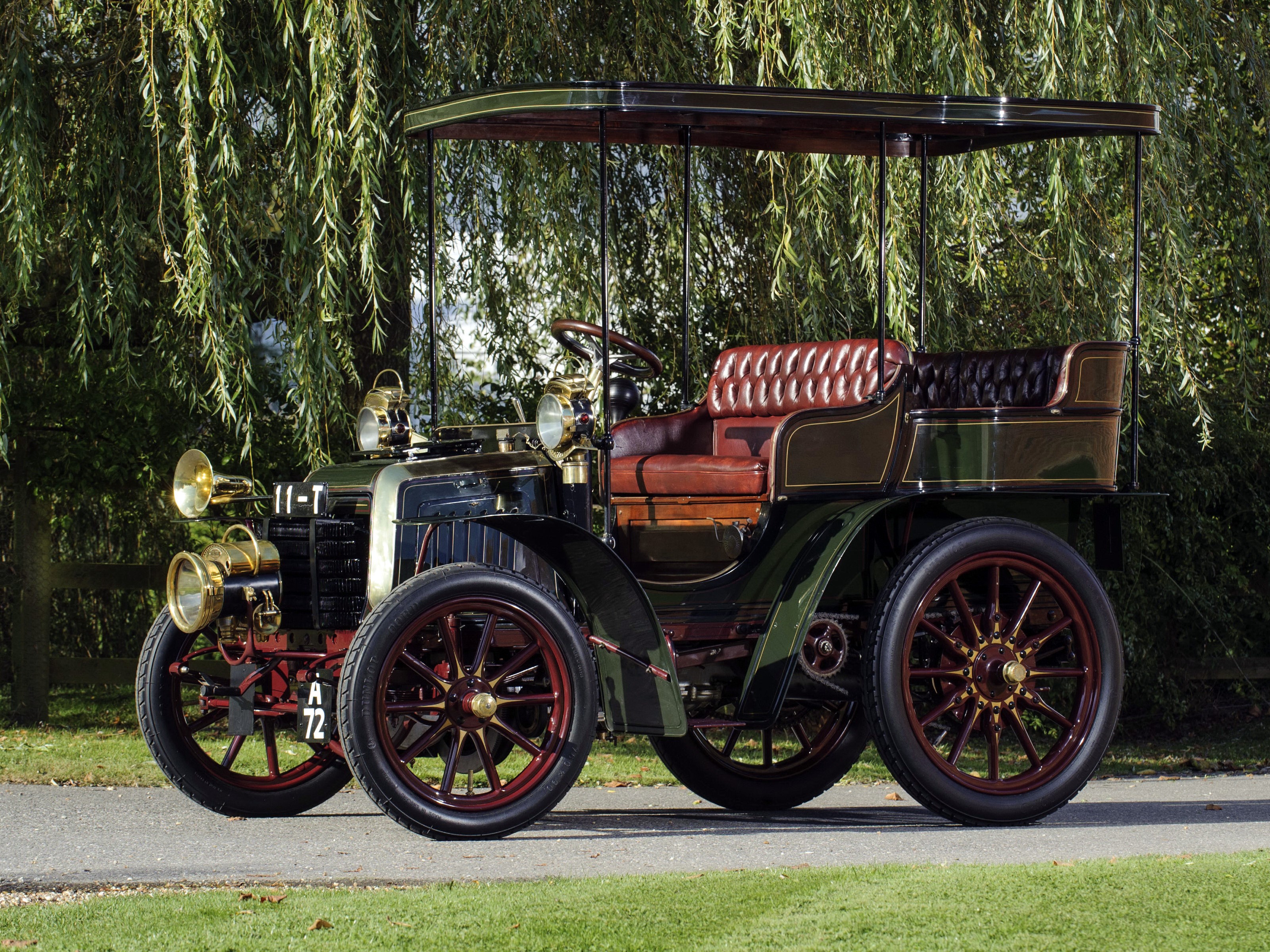 1905 Panhard and Levassor vintage automobile HD Wallpaper