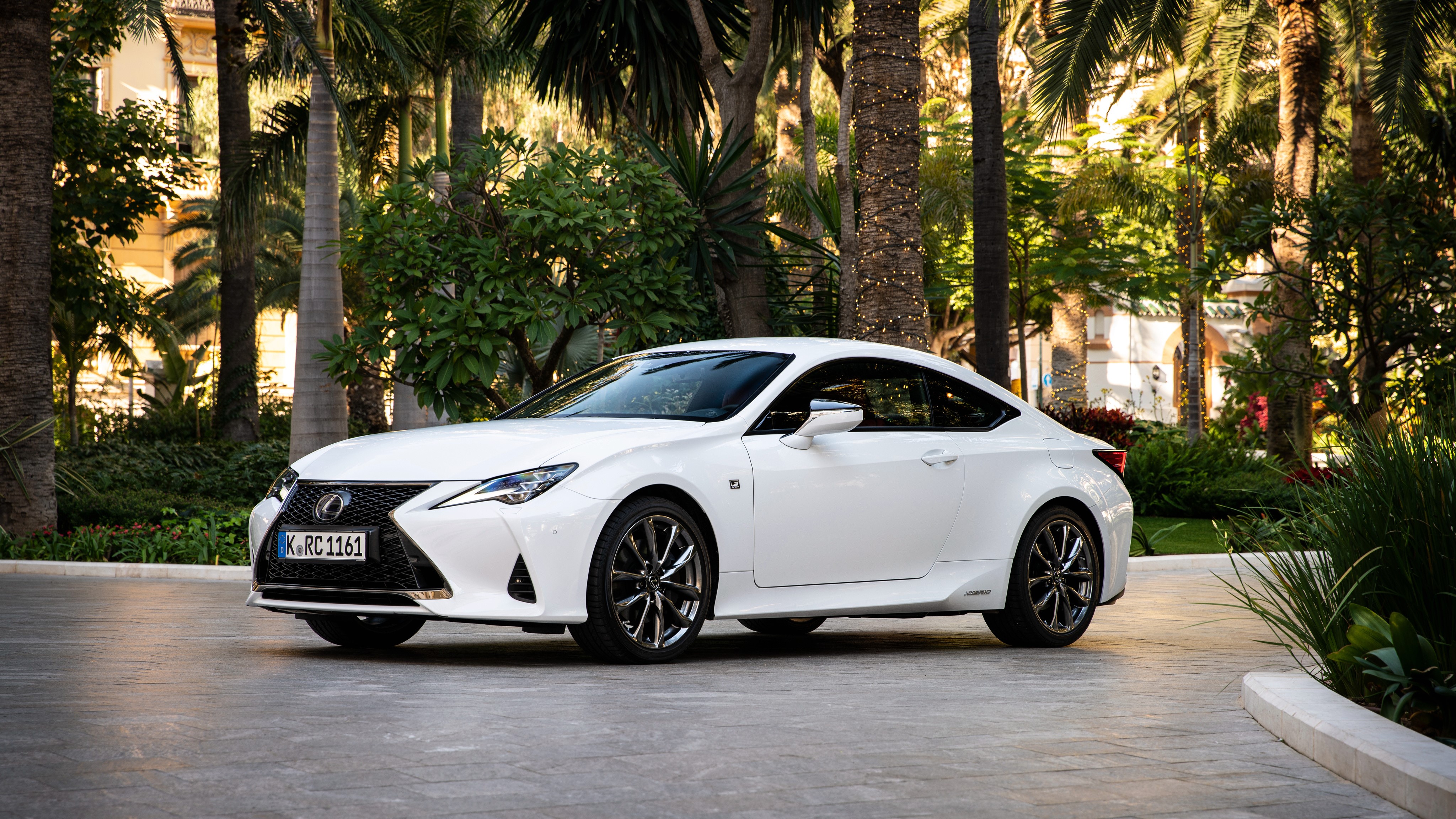 White 2018-19 Lexus RC 300h F SPORT HD Wallpaper