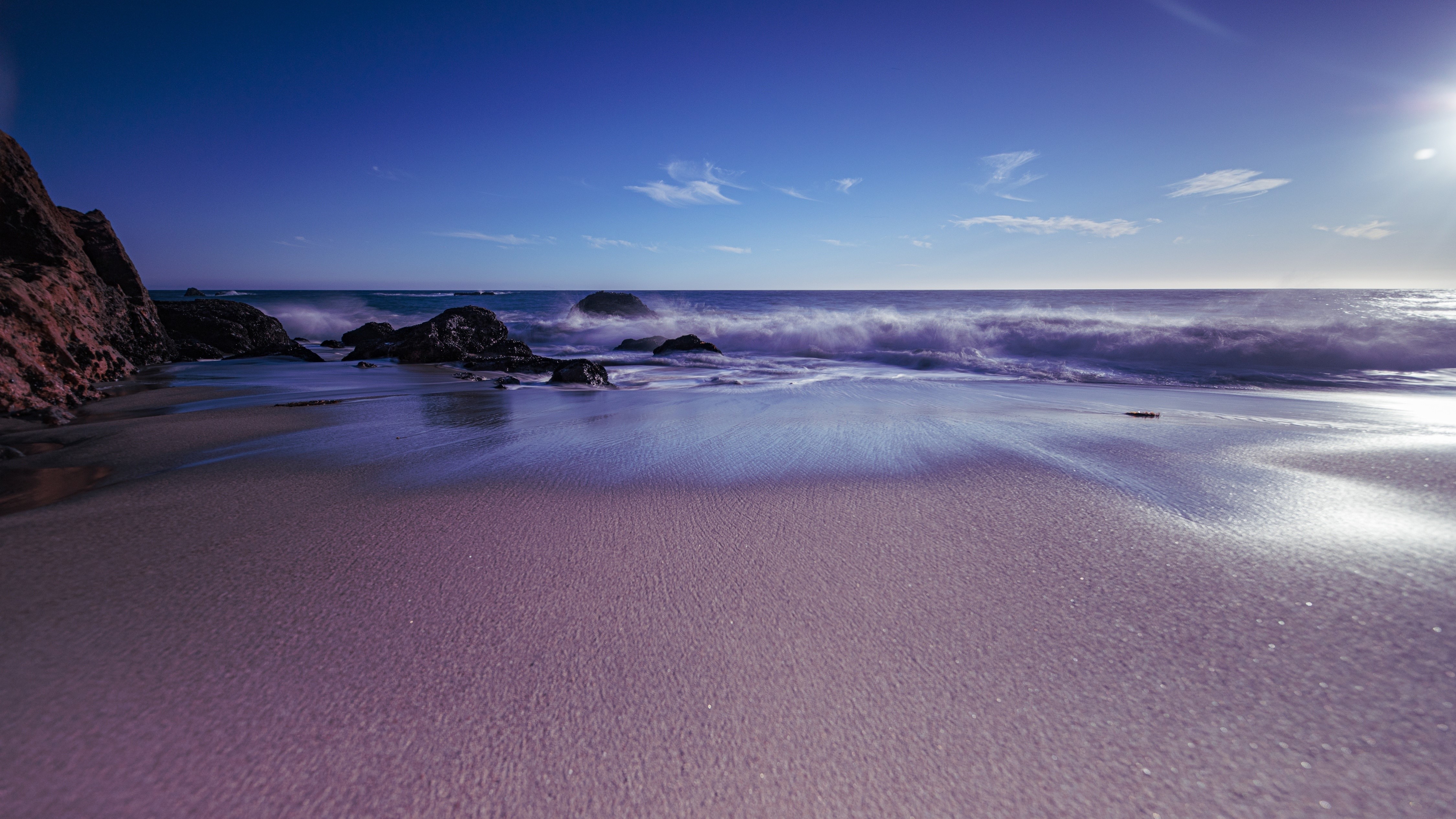 4K Coast Ocean Waves in California HD Wallpaper