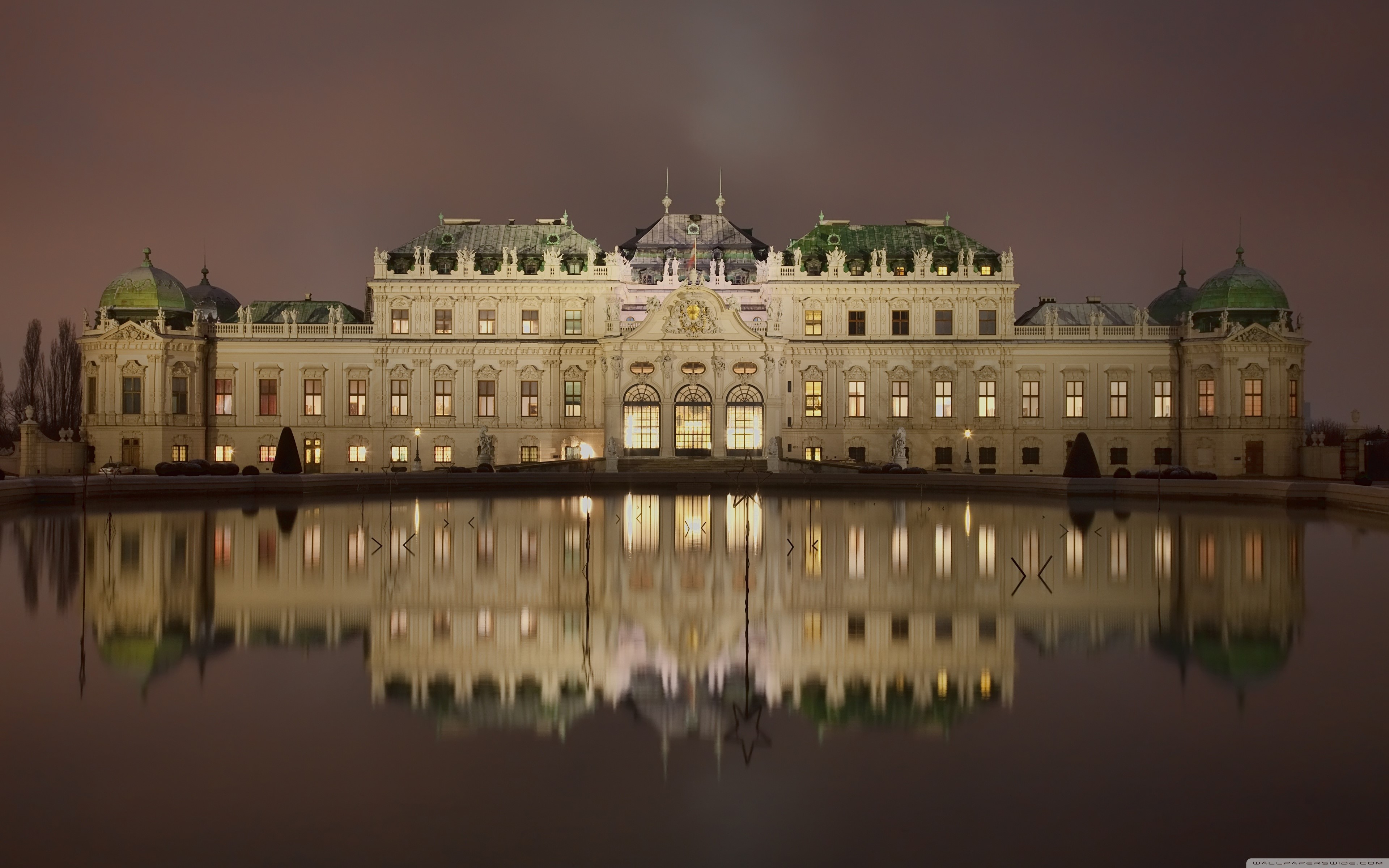 Belvedere Palace in Vienna at Night with Reflection HD Wallpaper