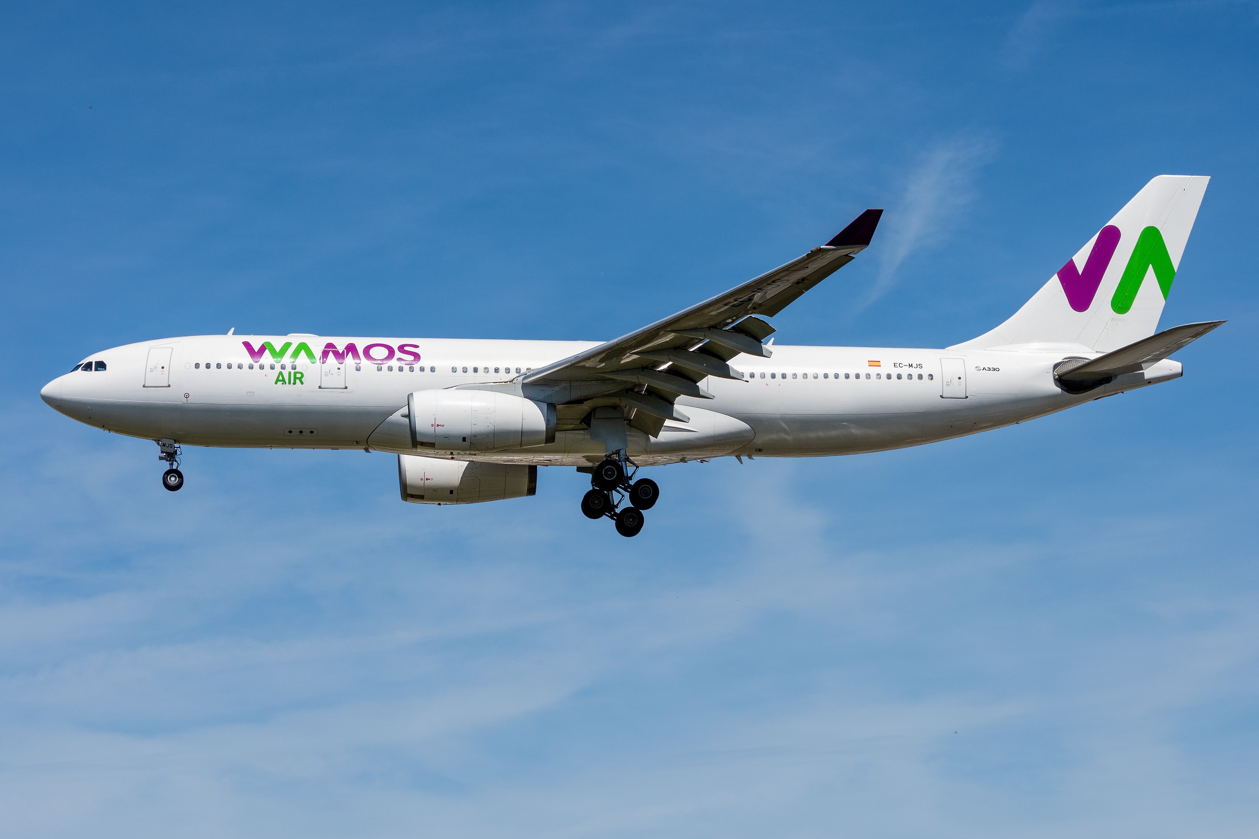 Airbus A330-200 Wamos Air airplane HD Wallpaper