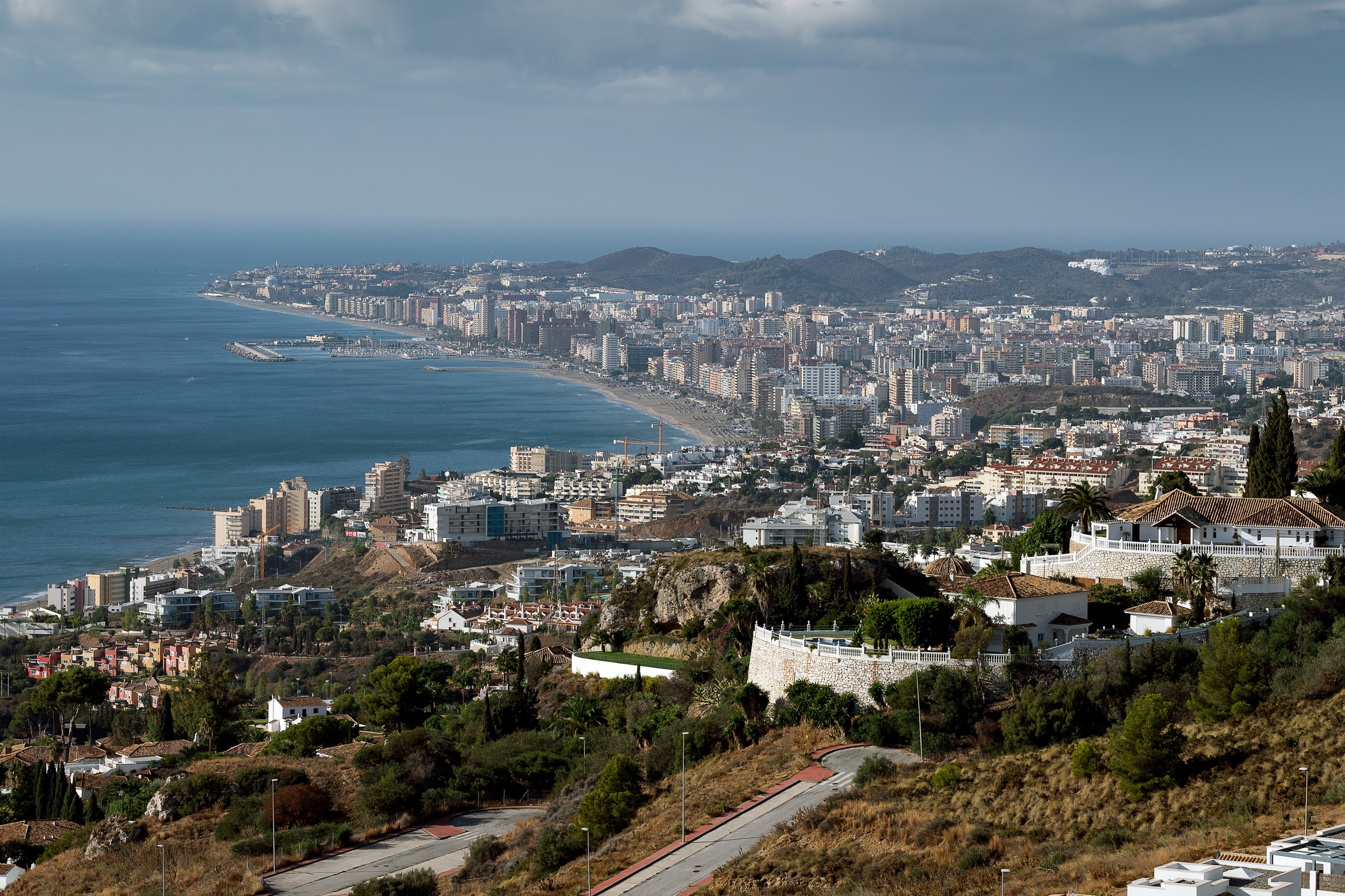 Fuengirola, Andalusia, Spain Coastline with Houses HD Wallpaper