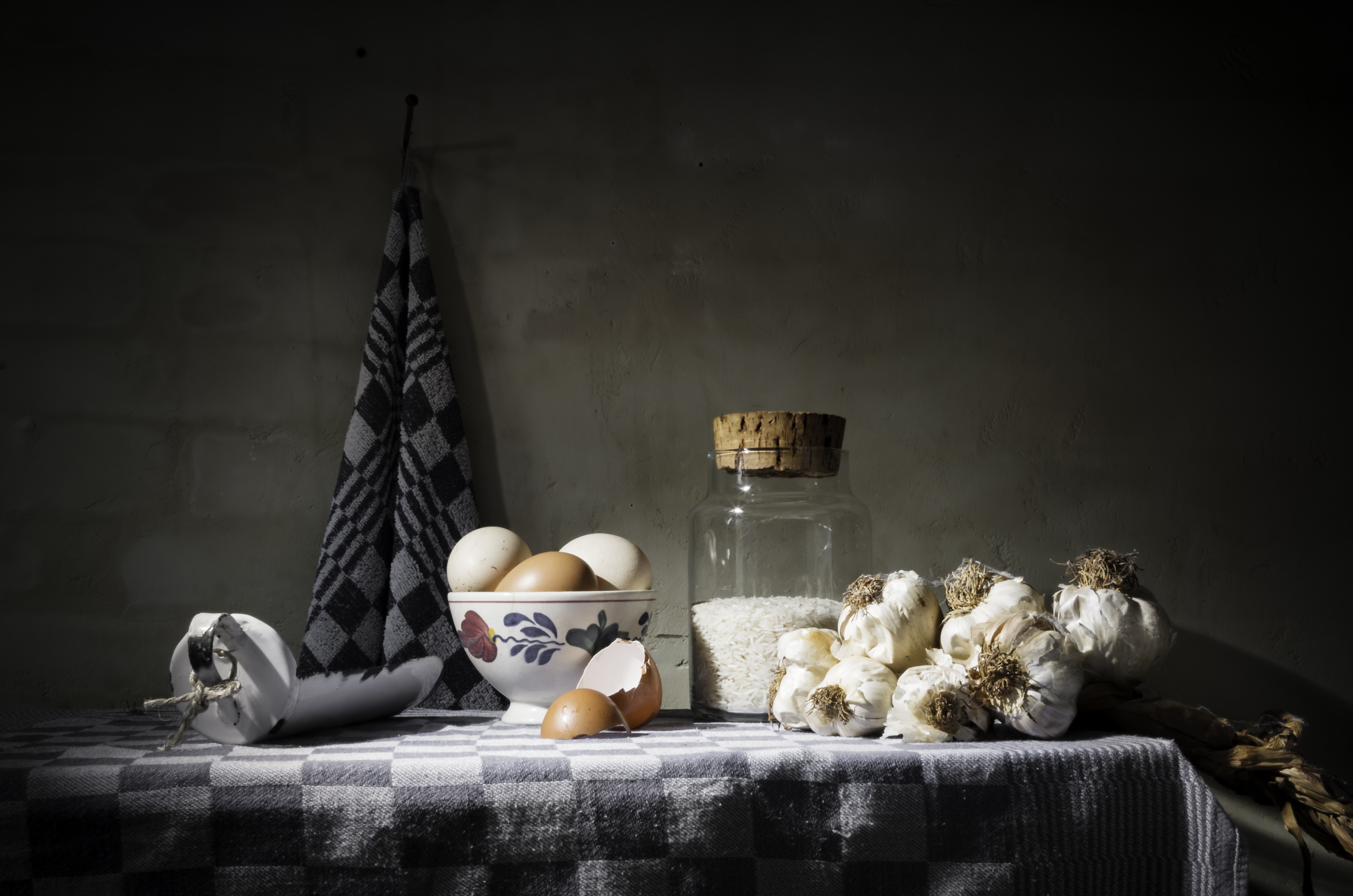 Still-life with Garlic, Rice, and Eggs HD Wallpaper