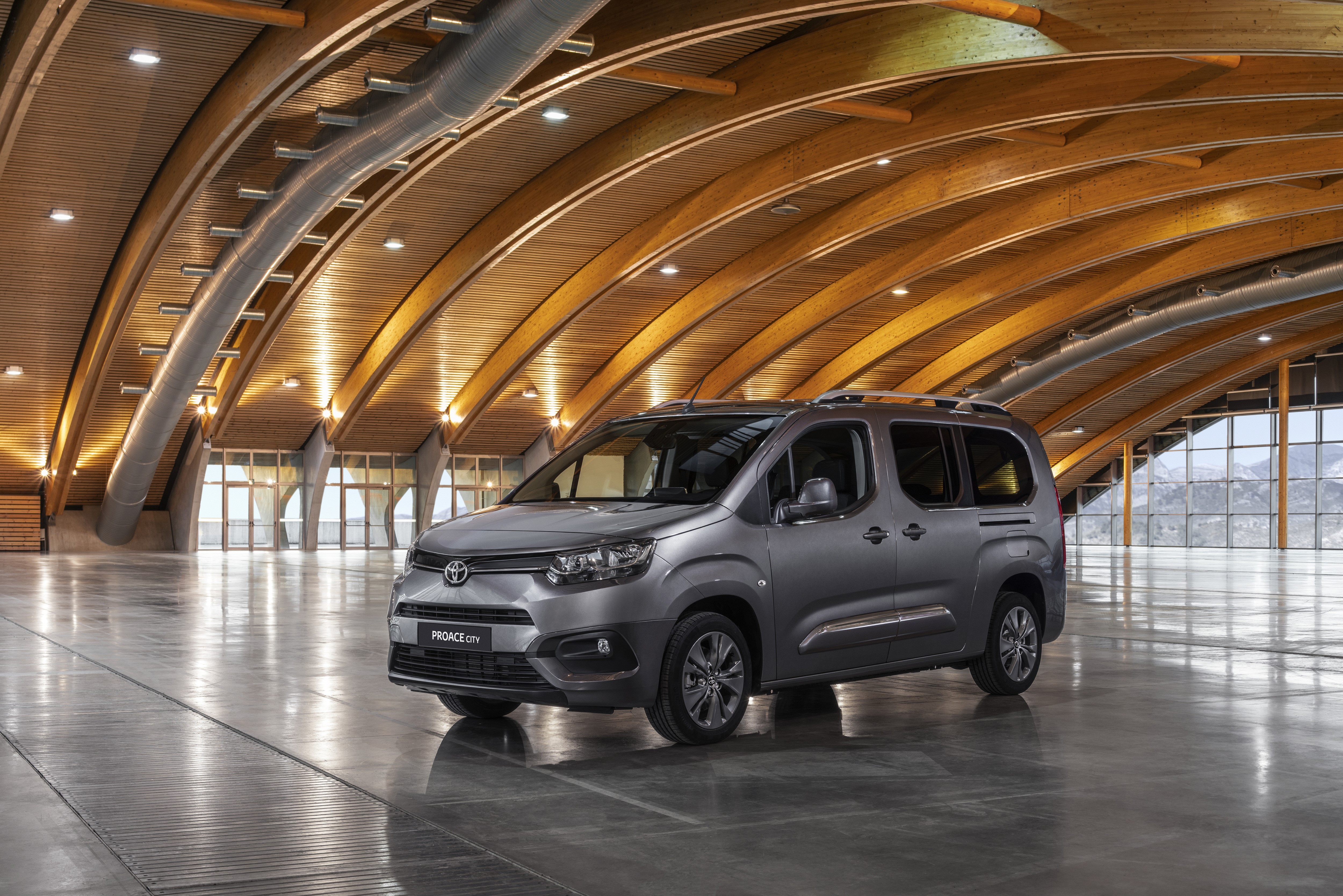 2019 Toyota ProAce City Verso Long HD Wallpaper