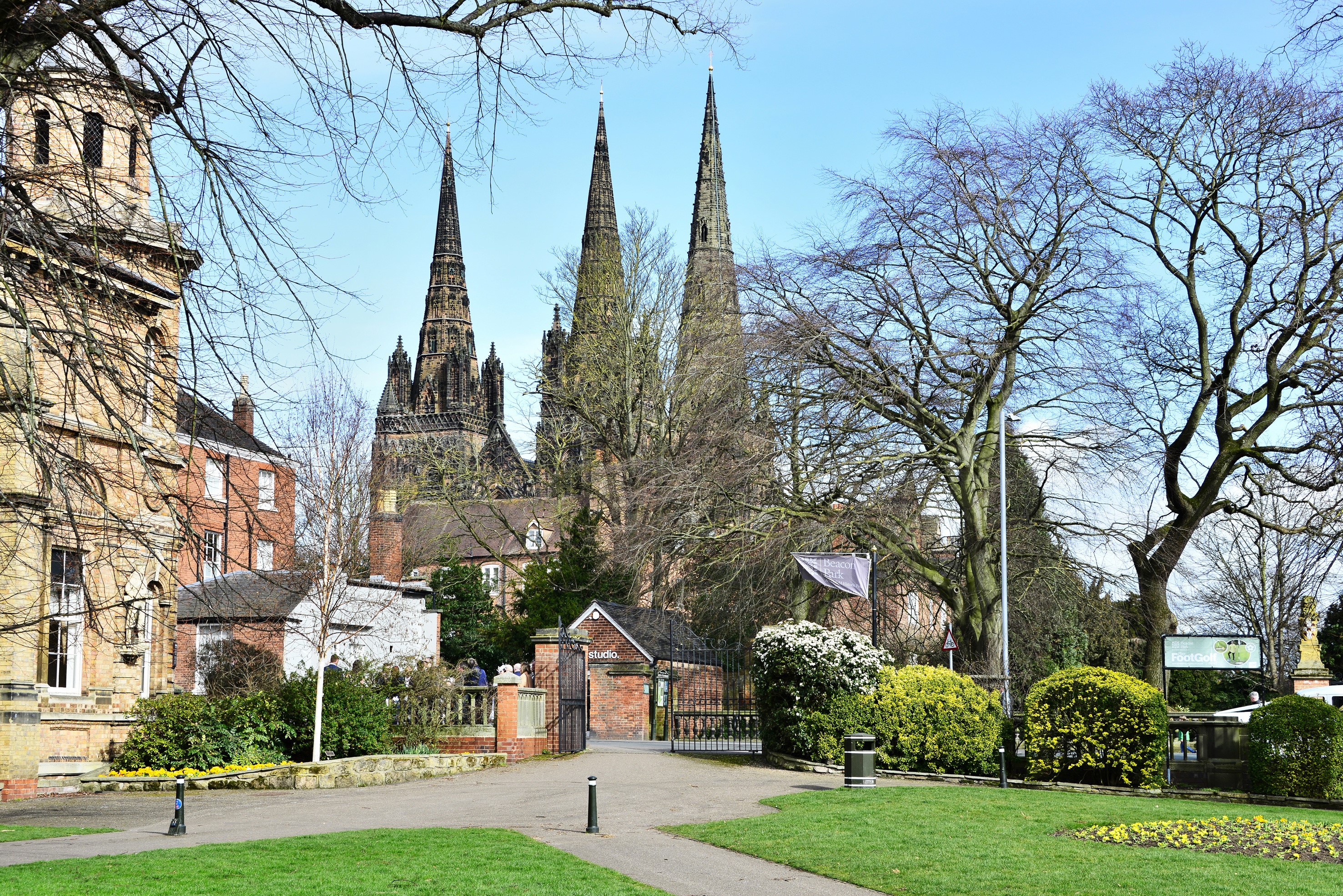 Lichfield Cathedral and park in England HD Wallpaper