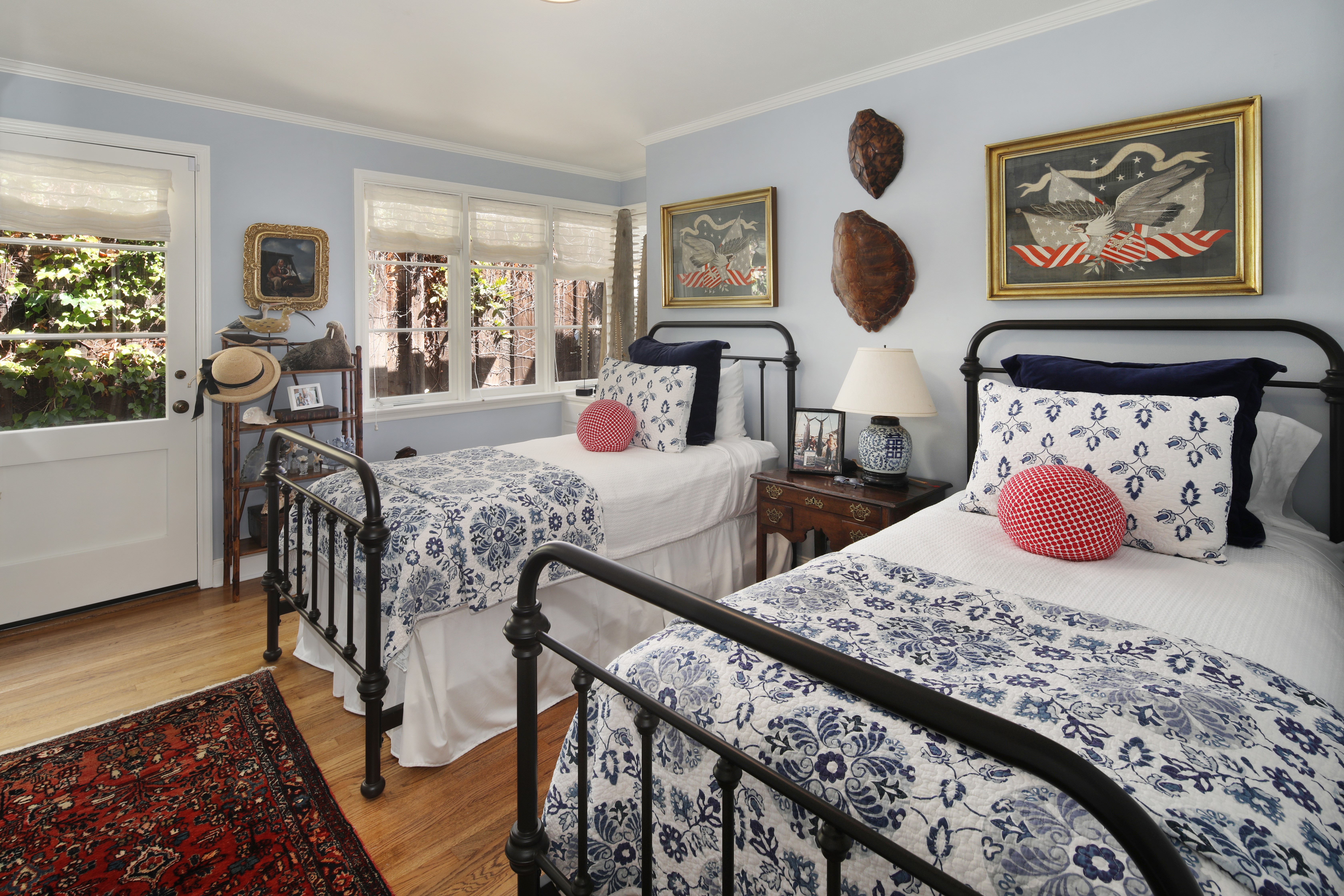 Bedroom with two beds and patriotic decor HD Wallpaper