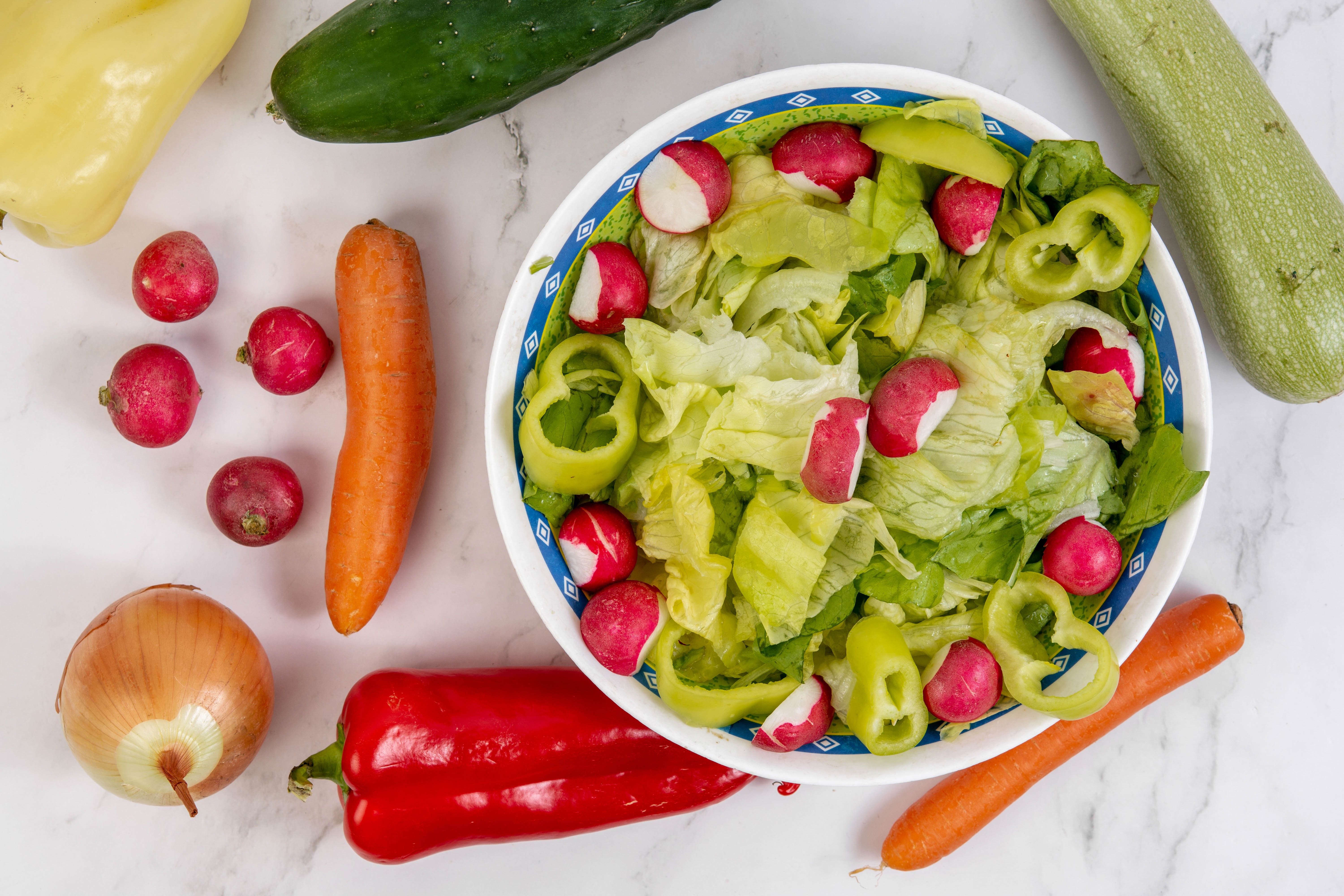 Salad with Radishes, Bell Peppers, Carrots, Onion, Cucumber, and Zucchini HD Wallpaper